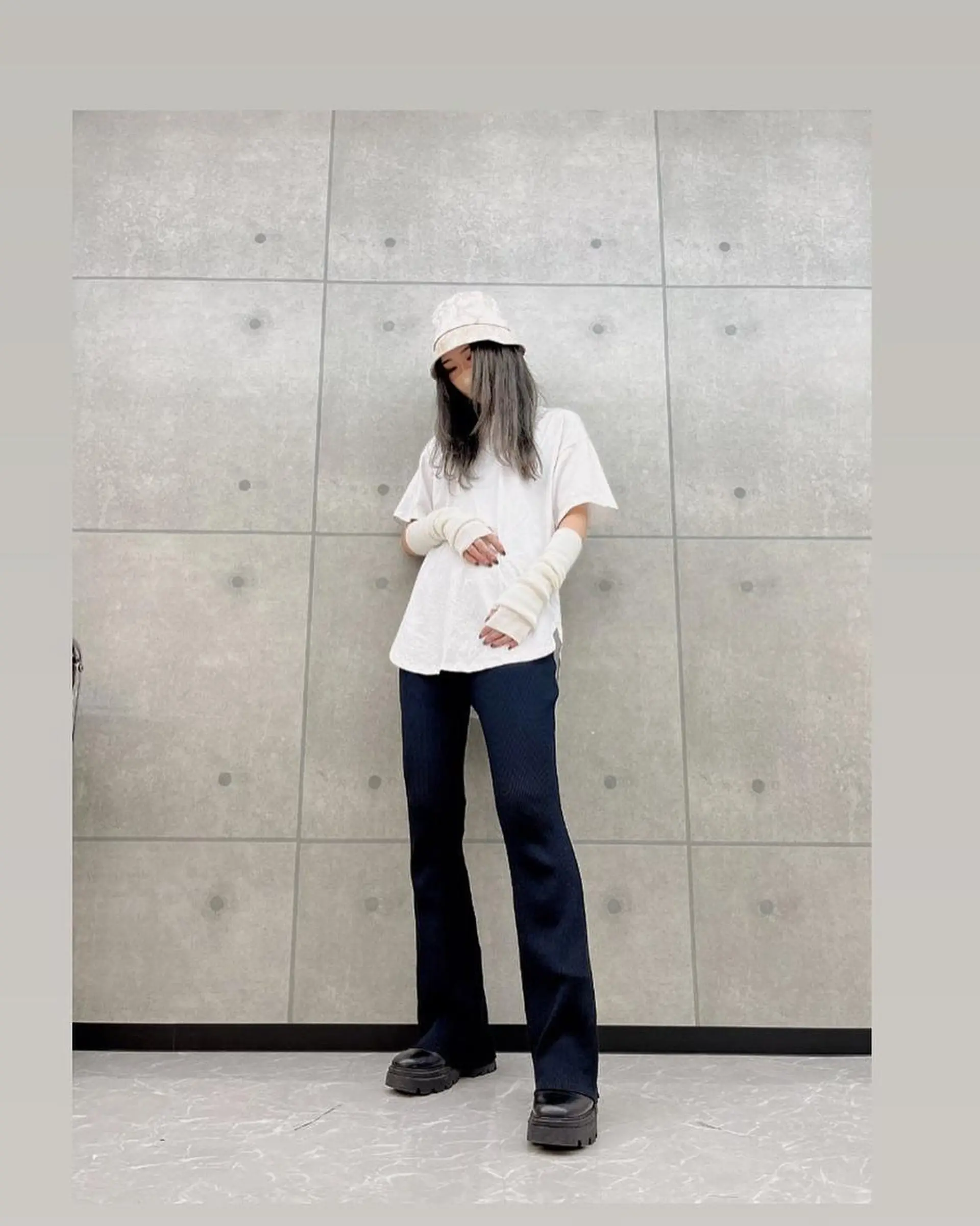 ロング カラー UNDER vr 【アンダーバー】のヘアスタイル