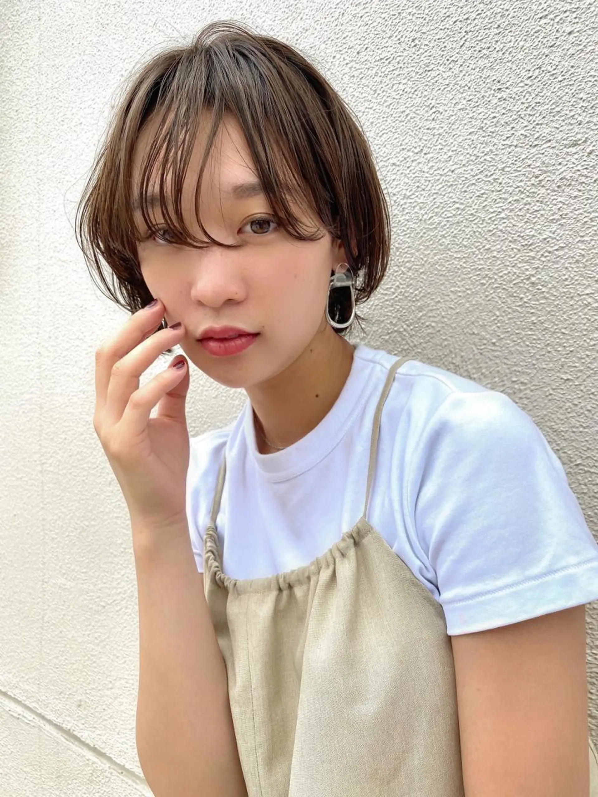 ショート カラー 切りっぱなしボブ ショートボブ ベージュカラー ブリーチ ブロンド 蔵前 デザインカット KOBAYASHIのその他イメージ