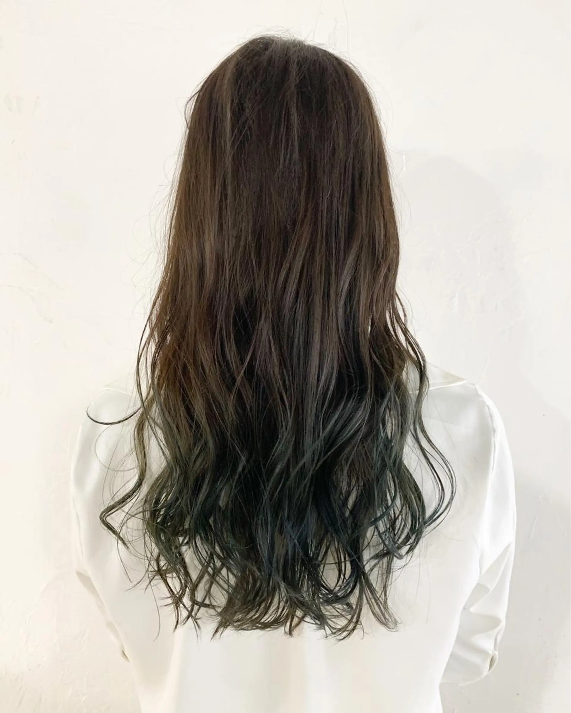 ロング ショート&ボブ井上 菜樹のヘアスタイル