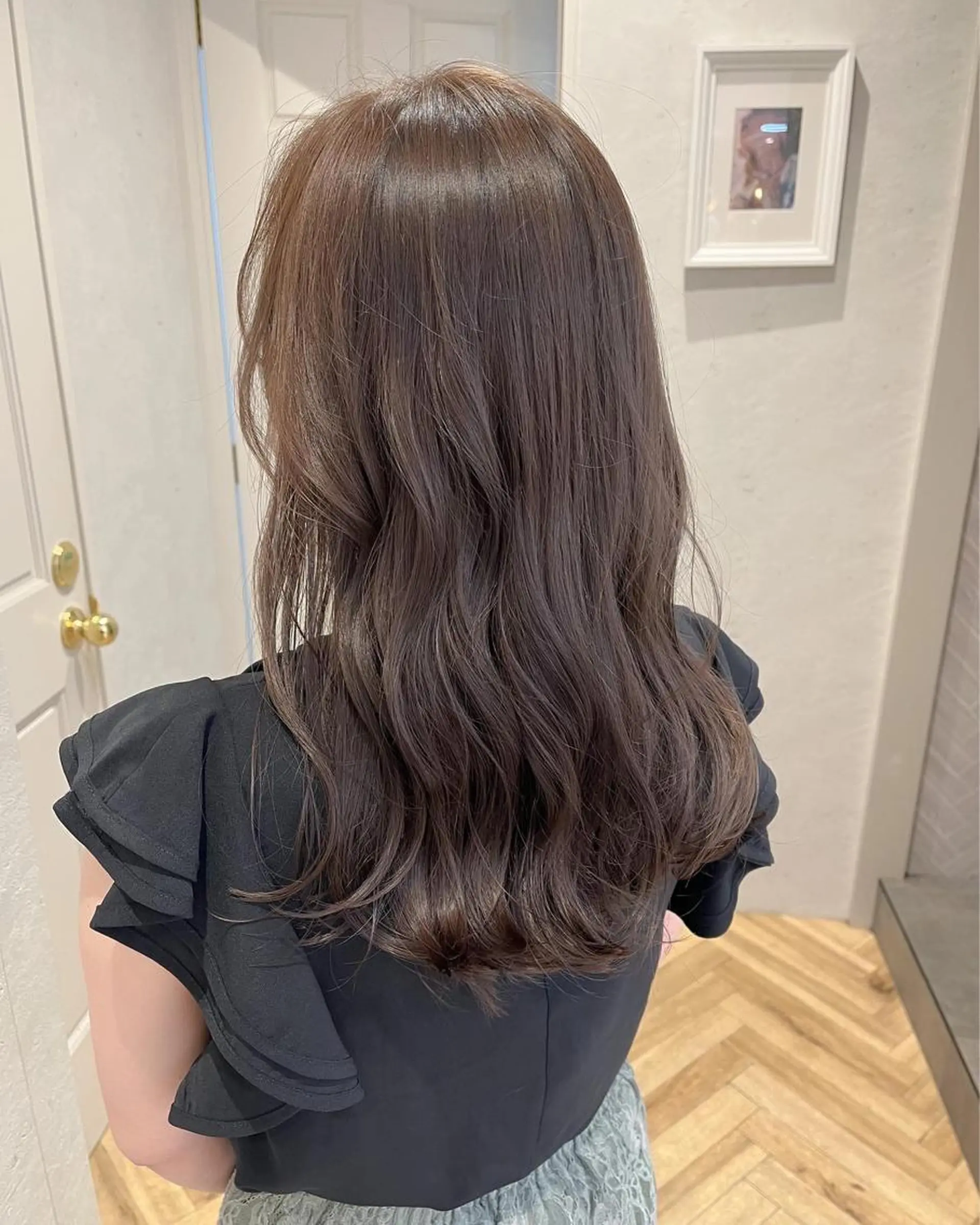 セミロング カット ヘアカラー 縮毛矯正 透明感カラー│ レイヤーヘア中居美樹のヘアスタイル