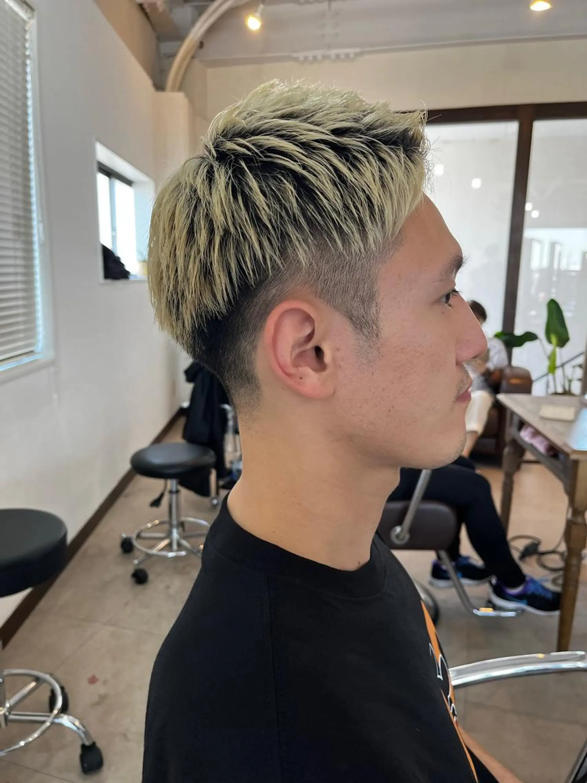 メンズ 刈り上げ カット 西村 歩真のヘアスタイル