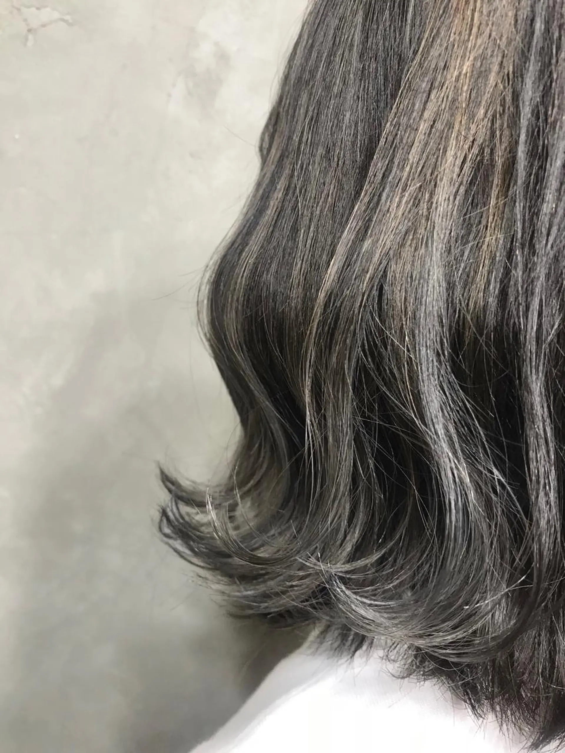 ミディアム カラー パーマ ハイライトカラー ハイライト 🌈髪質改善💕 縮毛矯正✨青木まで✨のヘアスタイル