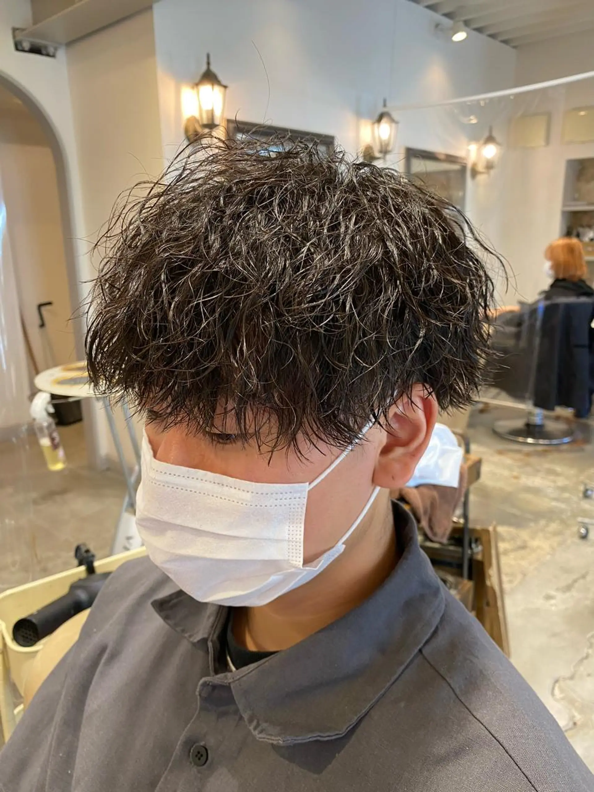 ショート パーマ メンズ メンズパーマ ツイストスパイラルパーマ スパイラルパーマ メンズパーマ 西條真治のヘアスタイル
