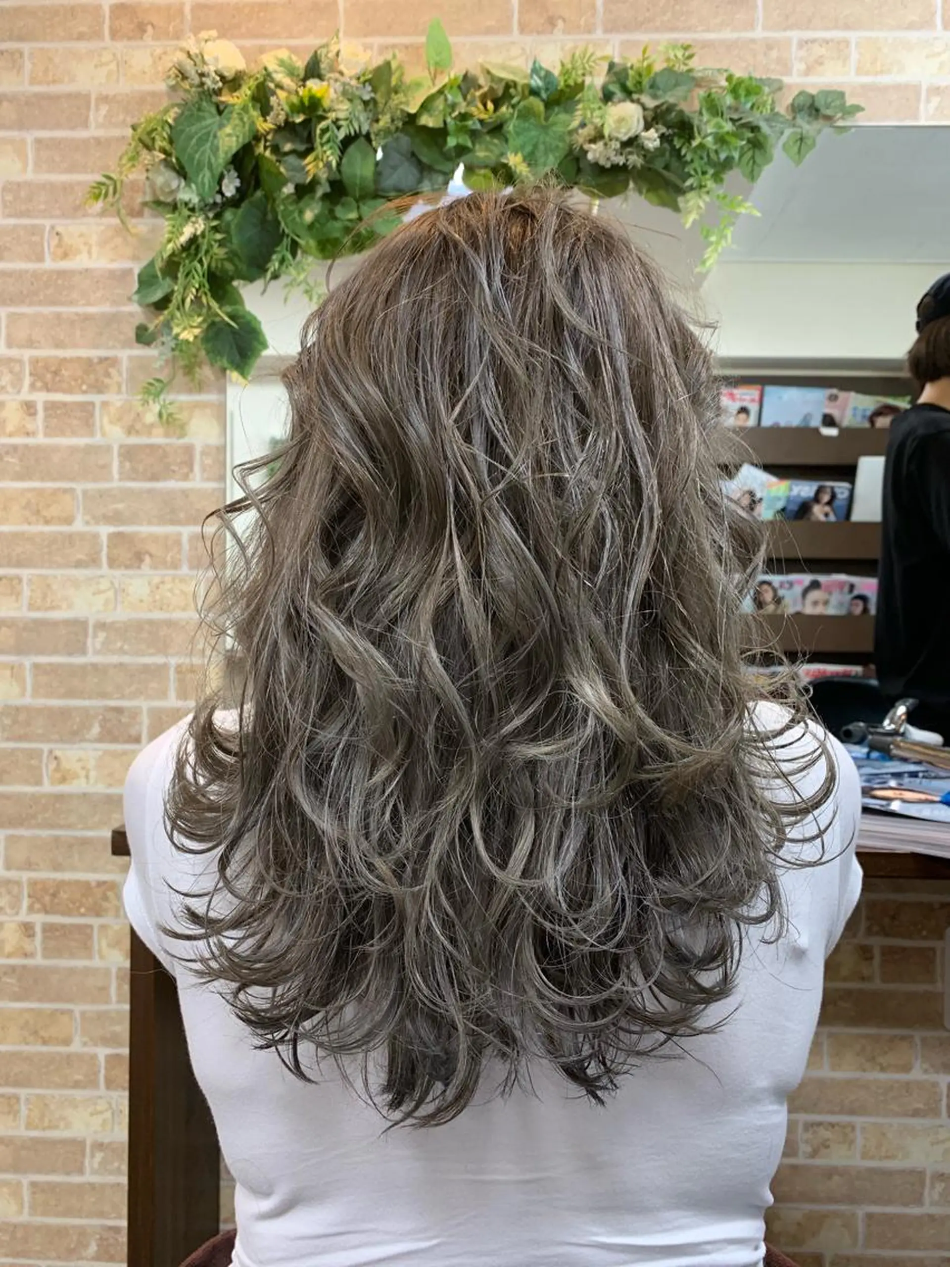 カラー est  店長 ✂︎高橋✂︎のヘアスタイル