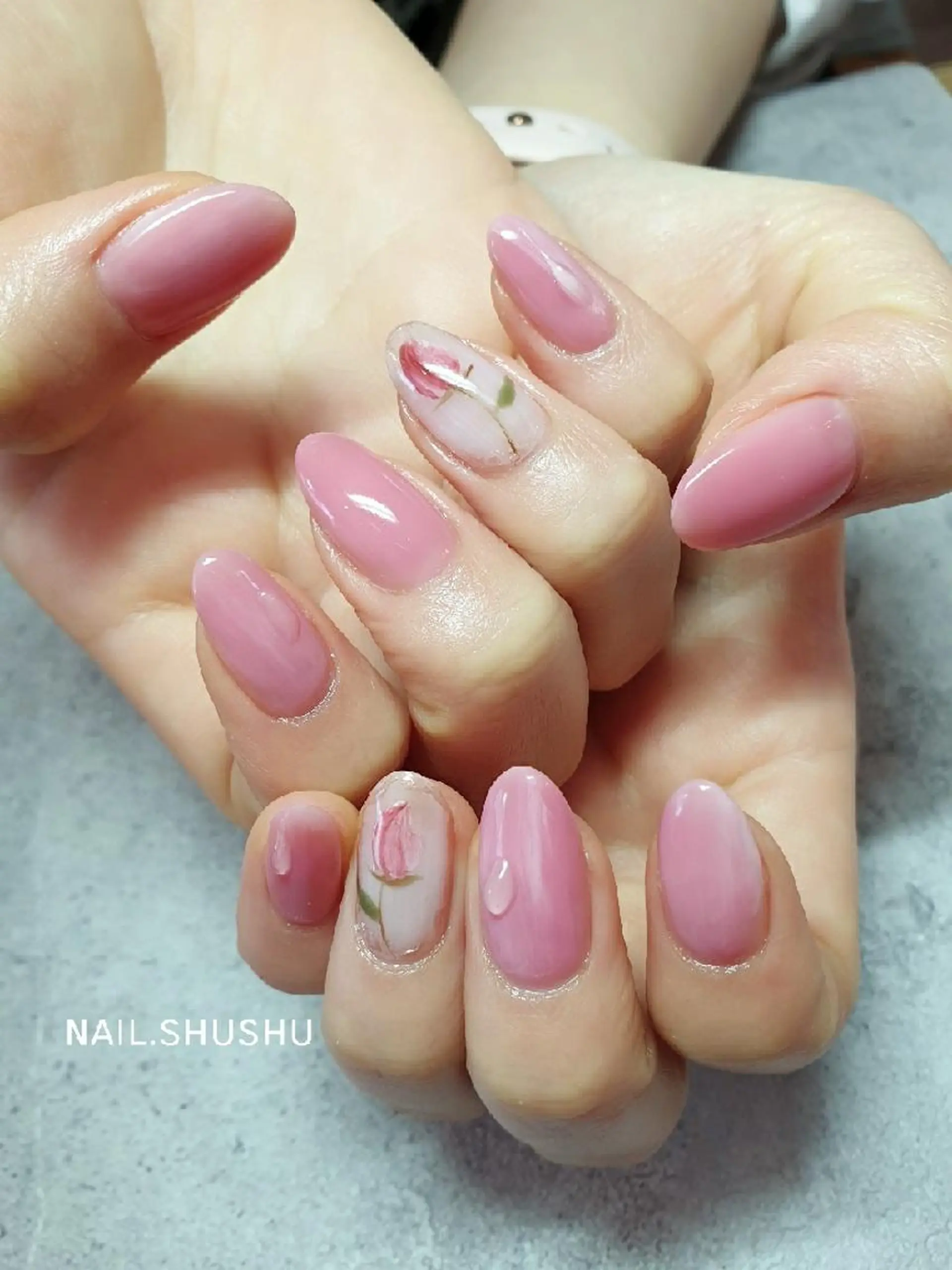 ネイル シンプルネイル 3dパーツ/流行り 👧shushu❤️のネイルデザイン