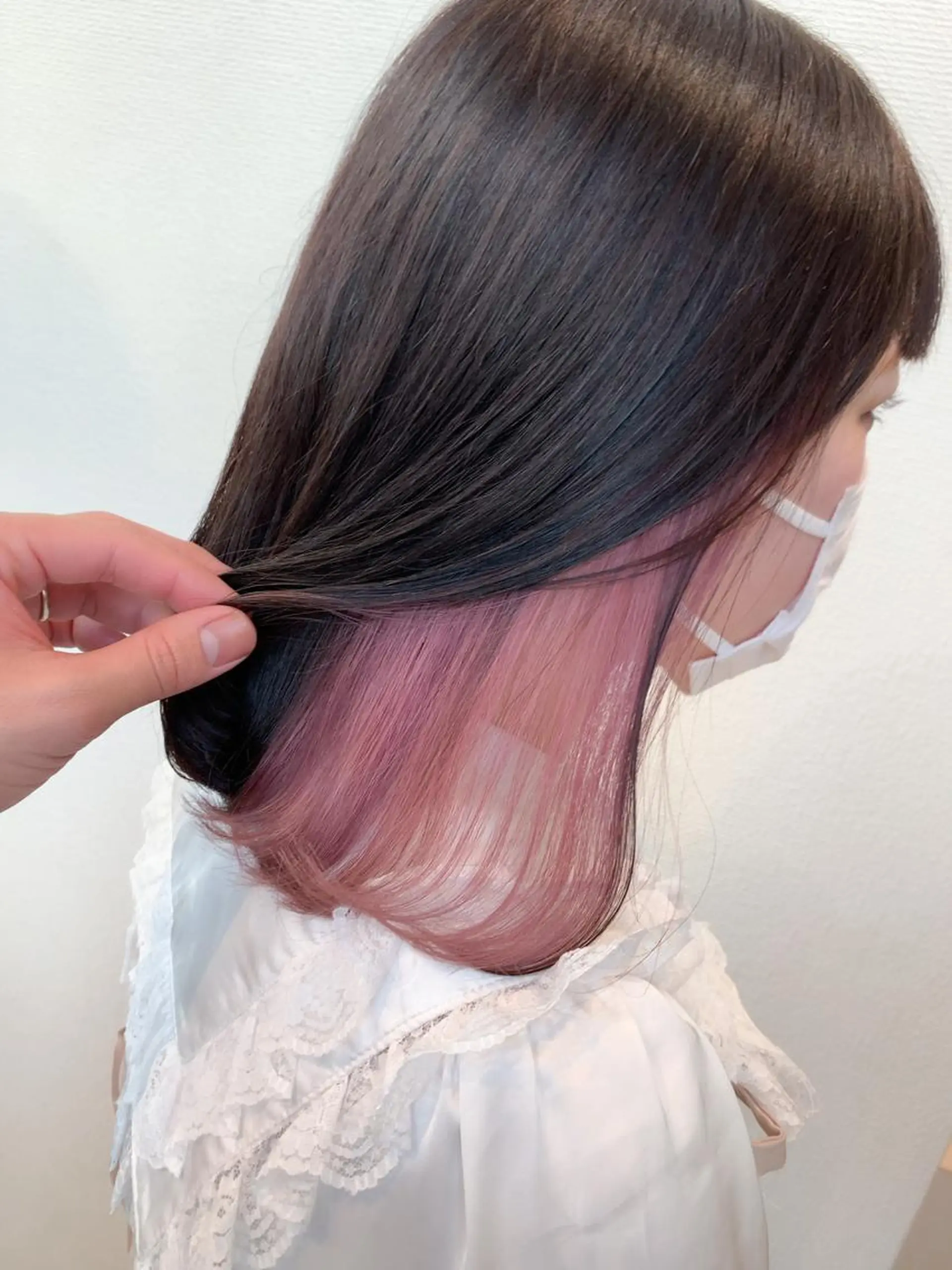 ミディアム カラー インナーカラー ピンクカラー トリートメント /カラー/NAOKIのヘアスタイル