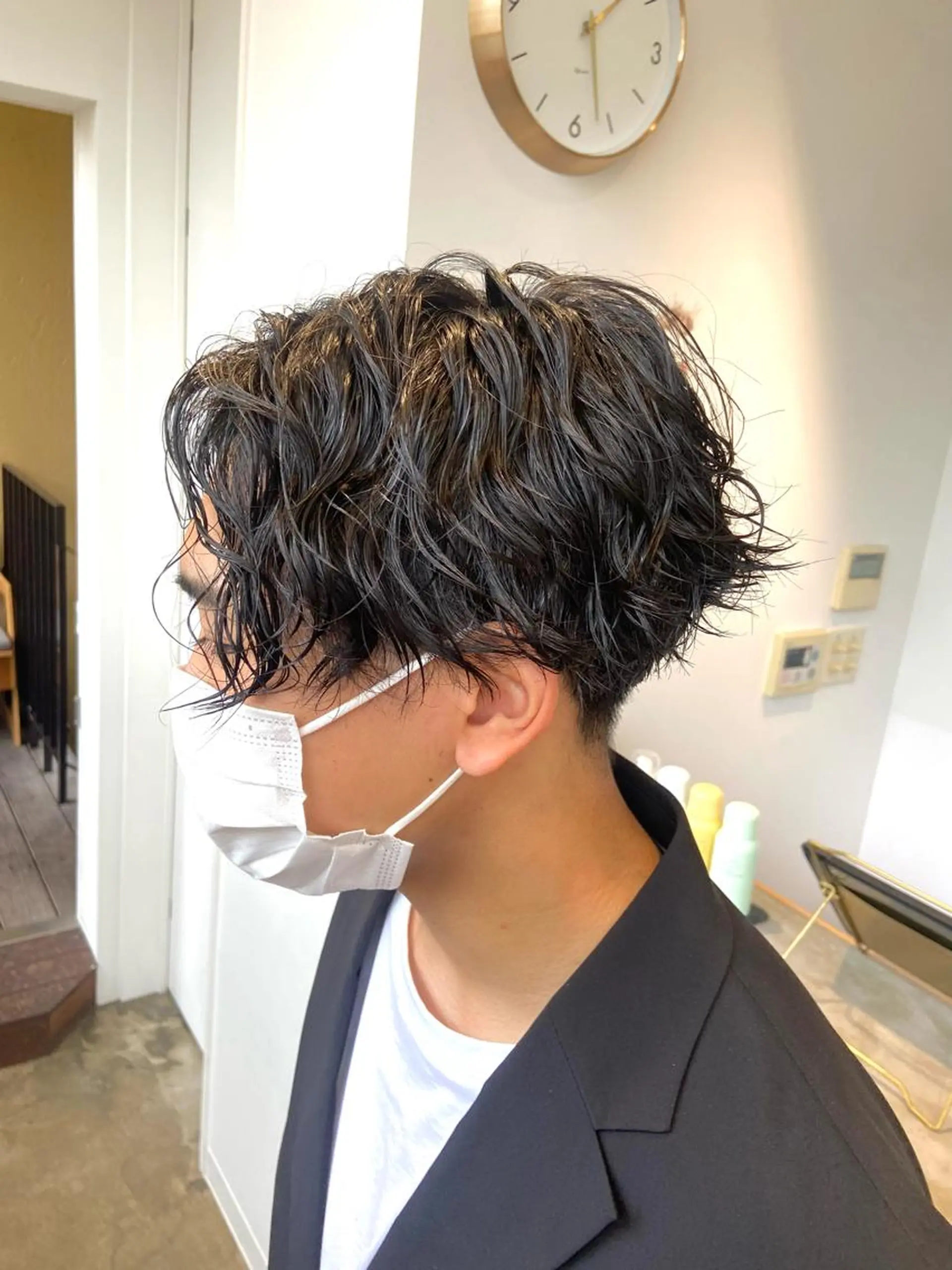 パーマ メンズ ショート/ウルフ ハイトーン/カイセイのヘアスタイル