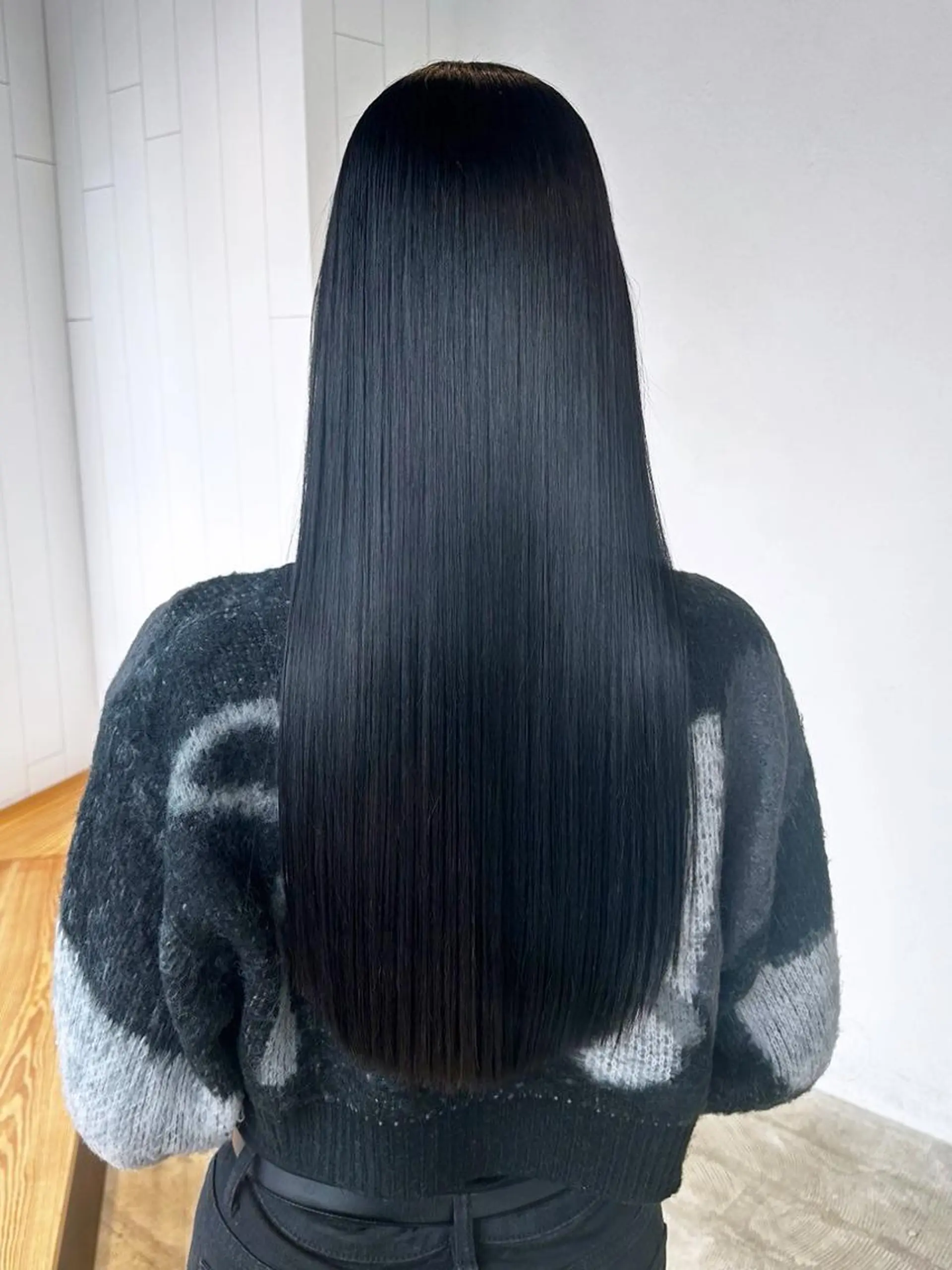 カラー セミロング 韓国風ヘア おくれ毛 カット ヘアカラー トリートメント ITbyALBUM 中野店のヘアスタイル