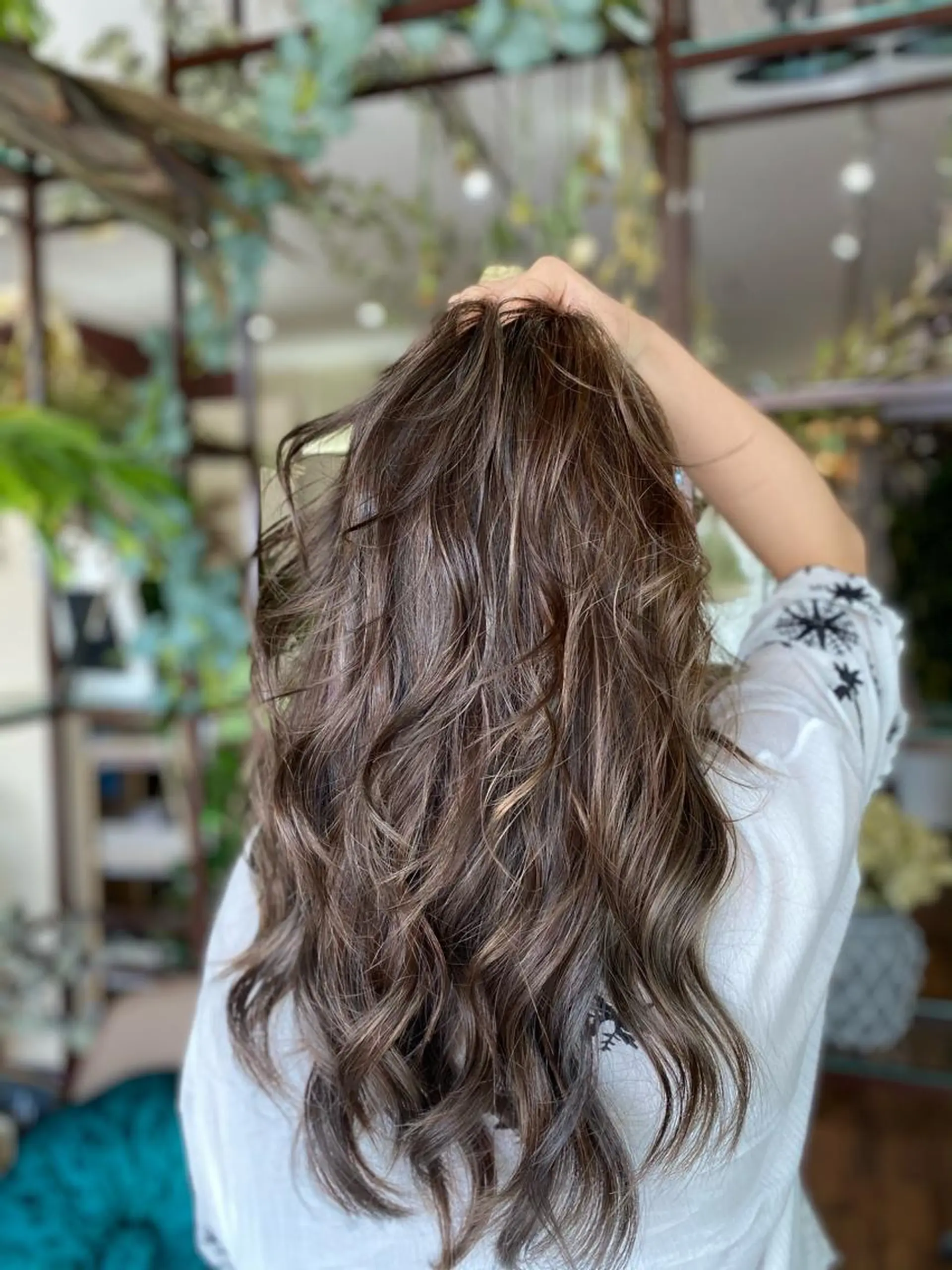 ロング カラー グレージュ ハイライトカラー パープルカラー ハイライト ヘアカラー Style Tのヘアスタイル