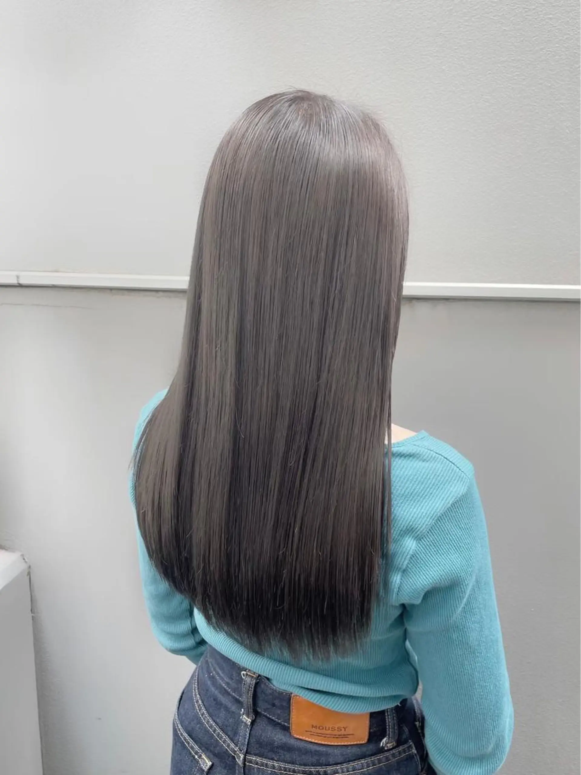 セミロング むらたねね🌻 艶髪🫧韓国ヘアのヘアスタイル