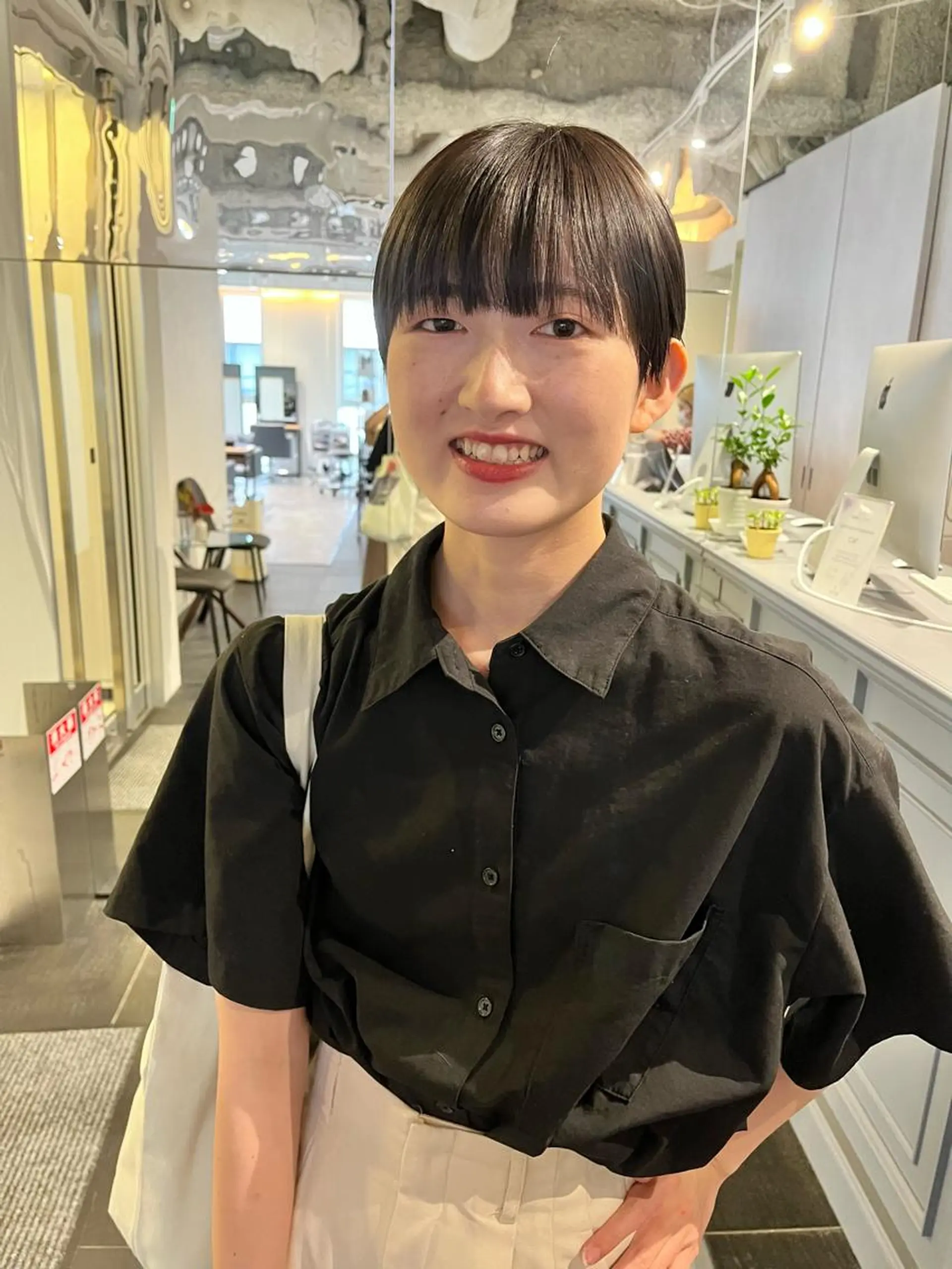 ショート カラー ショートボブ ハンサムショート 透明感カラー ダークグレー ダークグレージュ ショート/パーマ/ カラー/FUKOのヘアスタイル