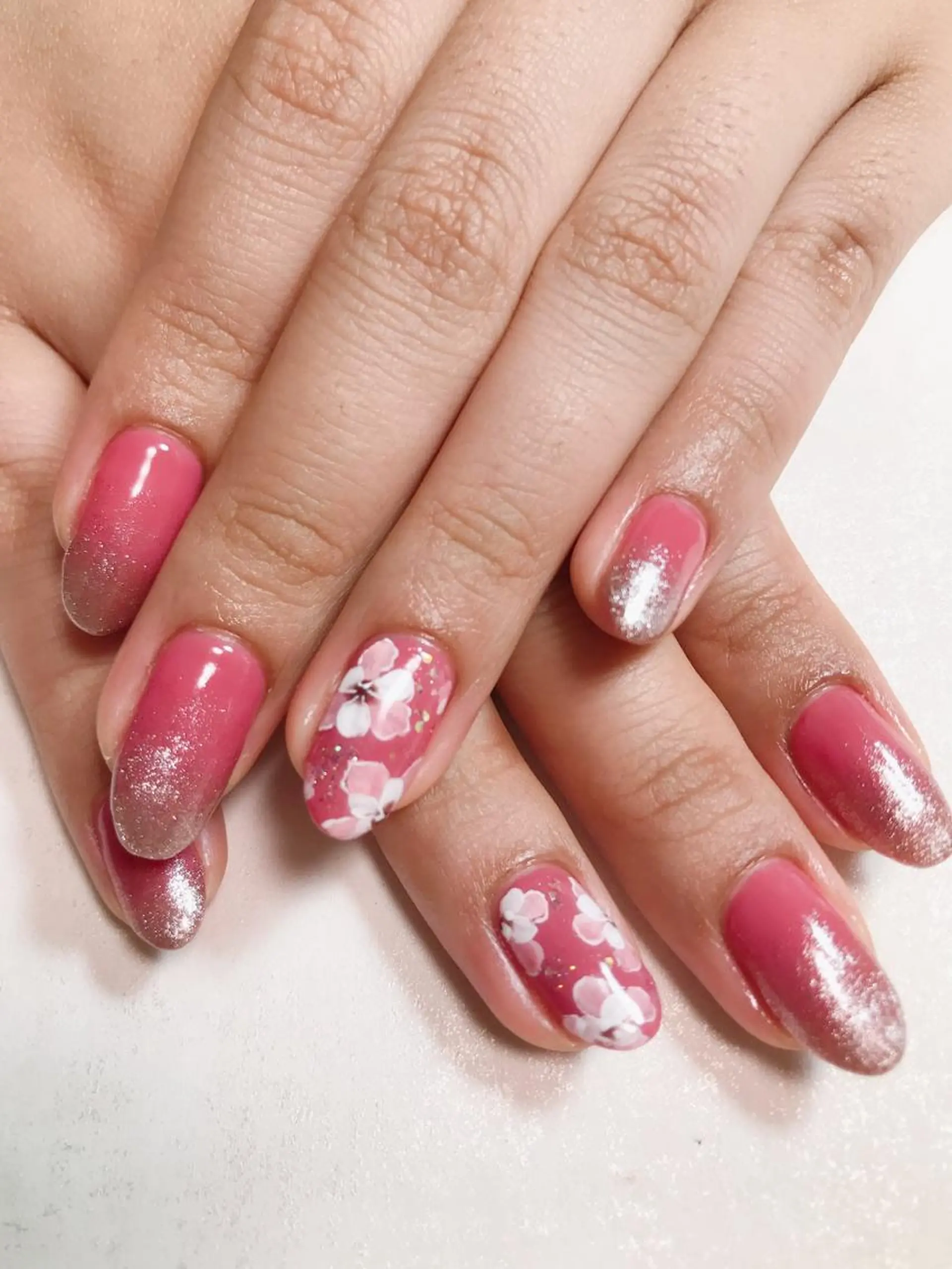 ネイル 持ち込み 春ネイル 園 あゆみのエステ・リラクイメージ