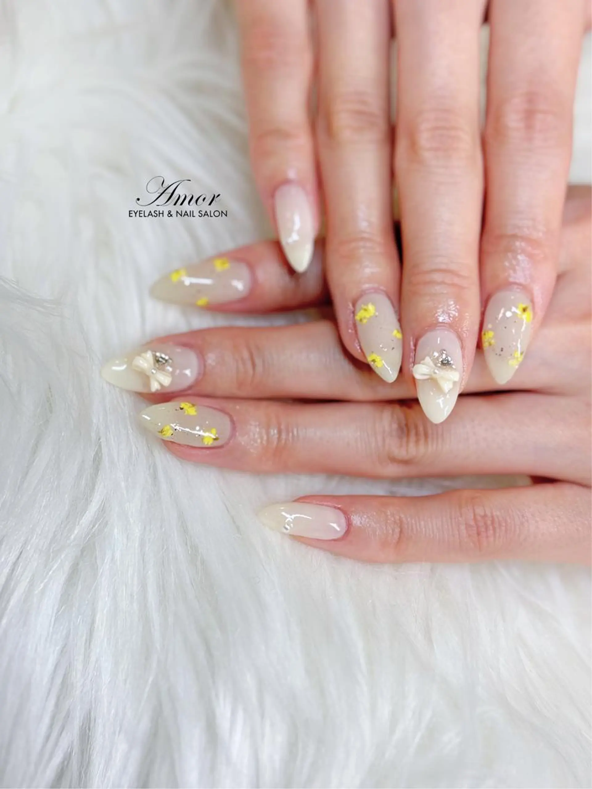 ネイル マグネットネイル ニュアンスネイル 春ネイル ハンドネイル Nailist ★Amo★のネイルデザイン