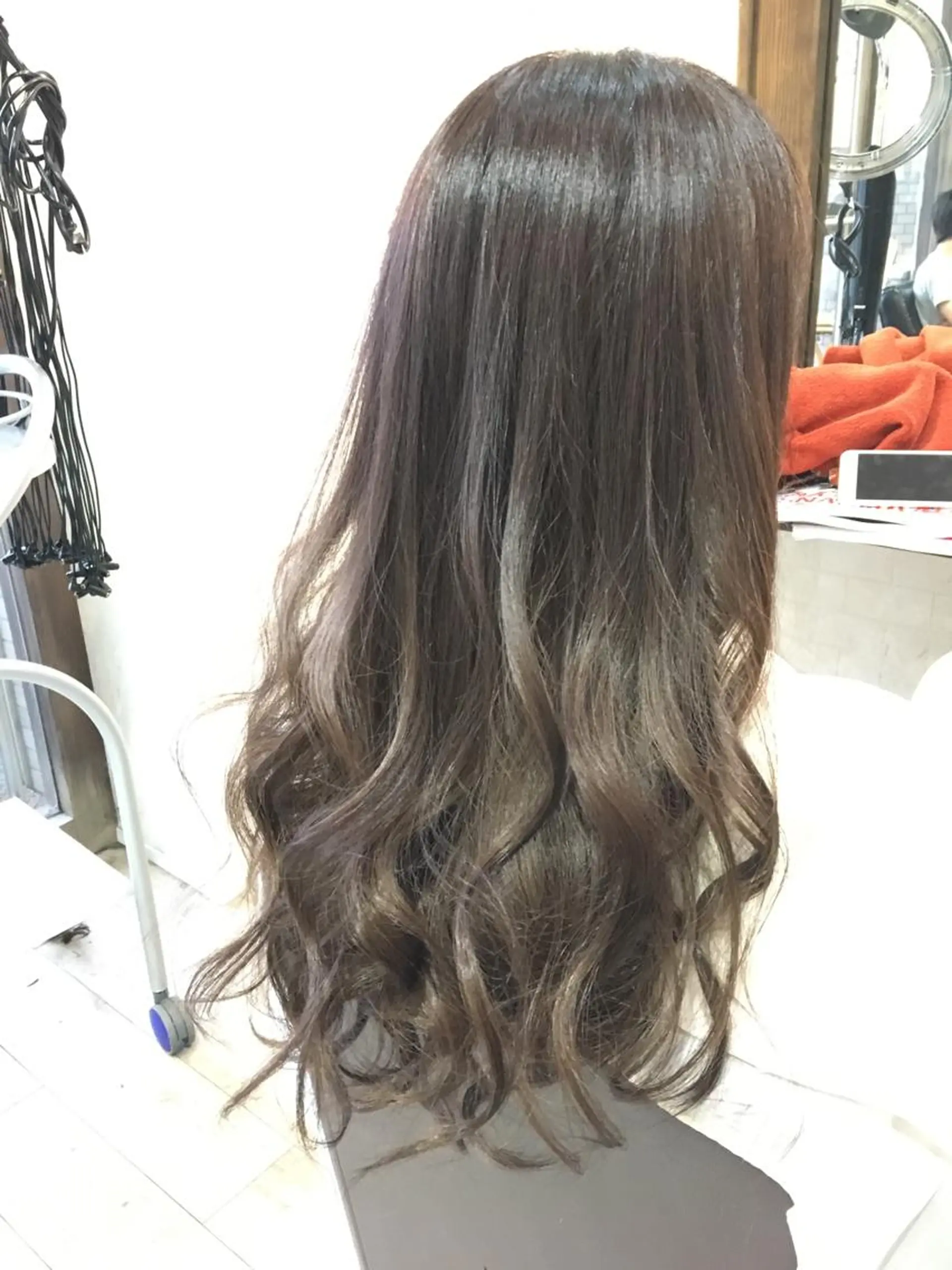 ロング カラー 松本 亮のヘアスタイル