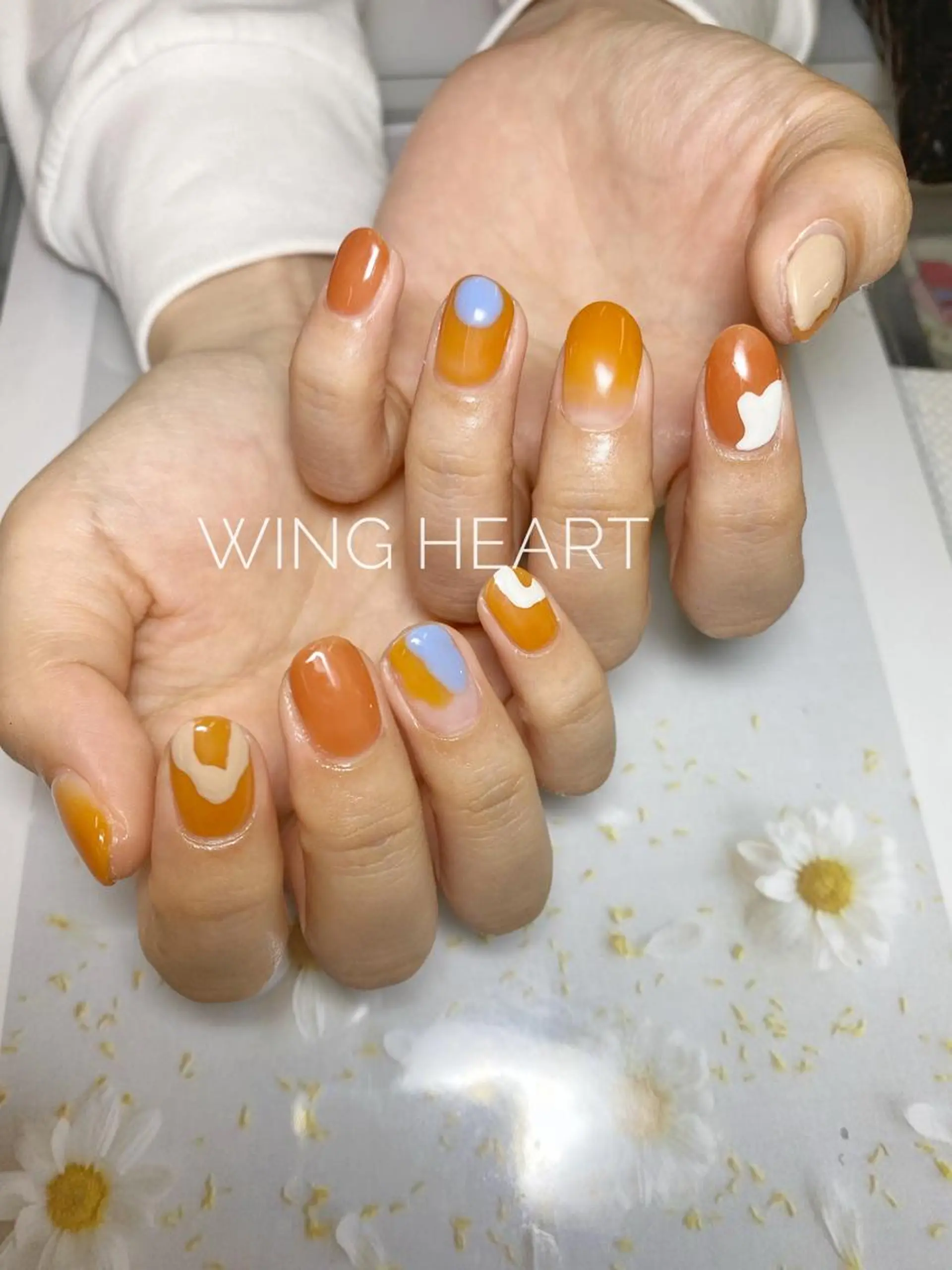 ネイル ハンドネイル O. AKINAのネイルデザイン