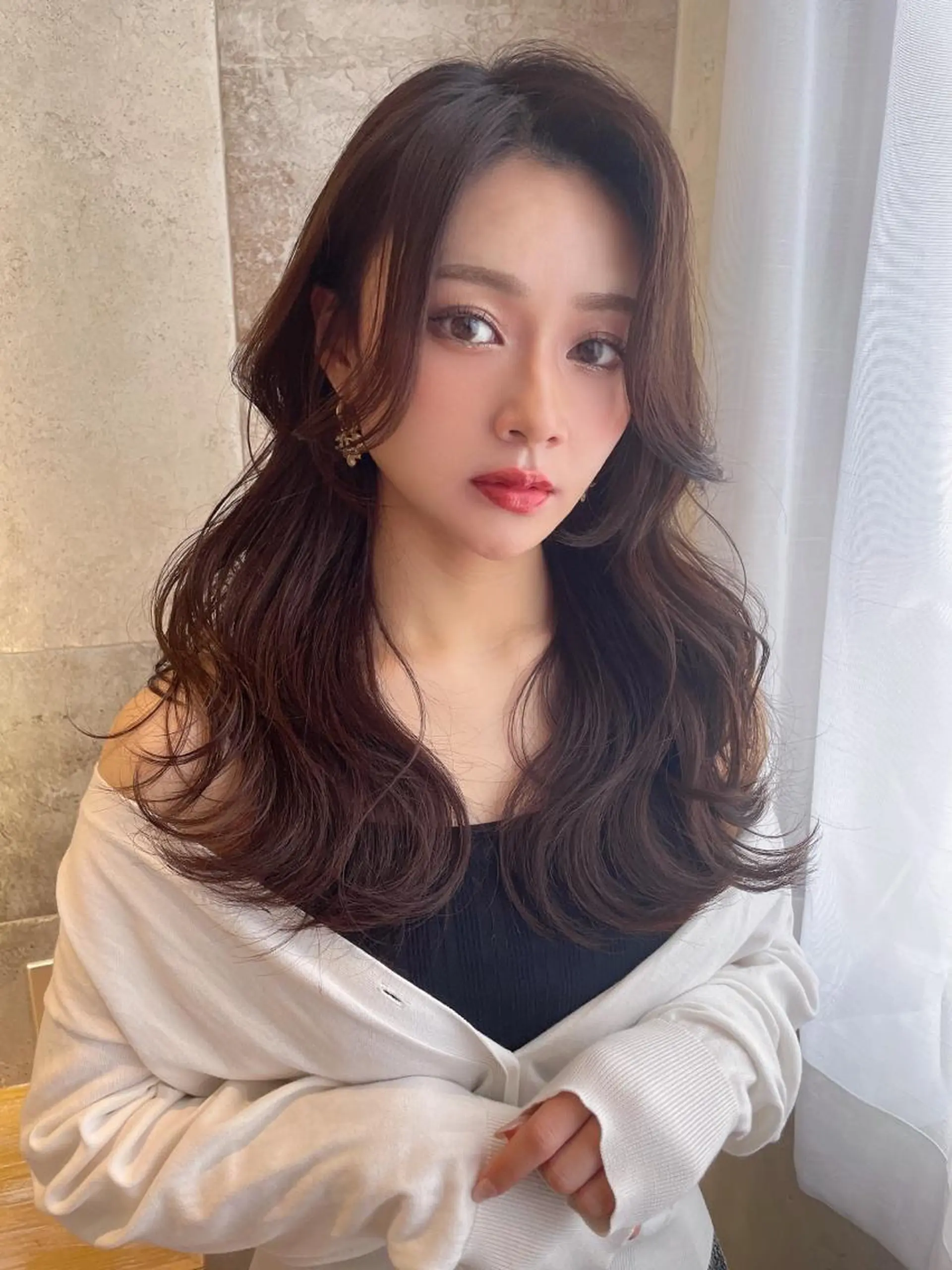 ミディアム カラー ベージュカラー 黒髪 ブリーチ ブルーカラー ブルーブラック 木屋元一/透明感 /前髪/ショートボブのヘアスタイル