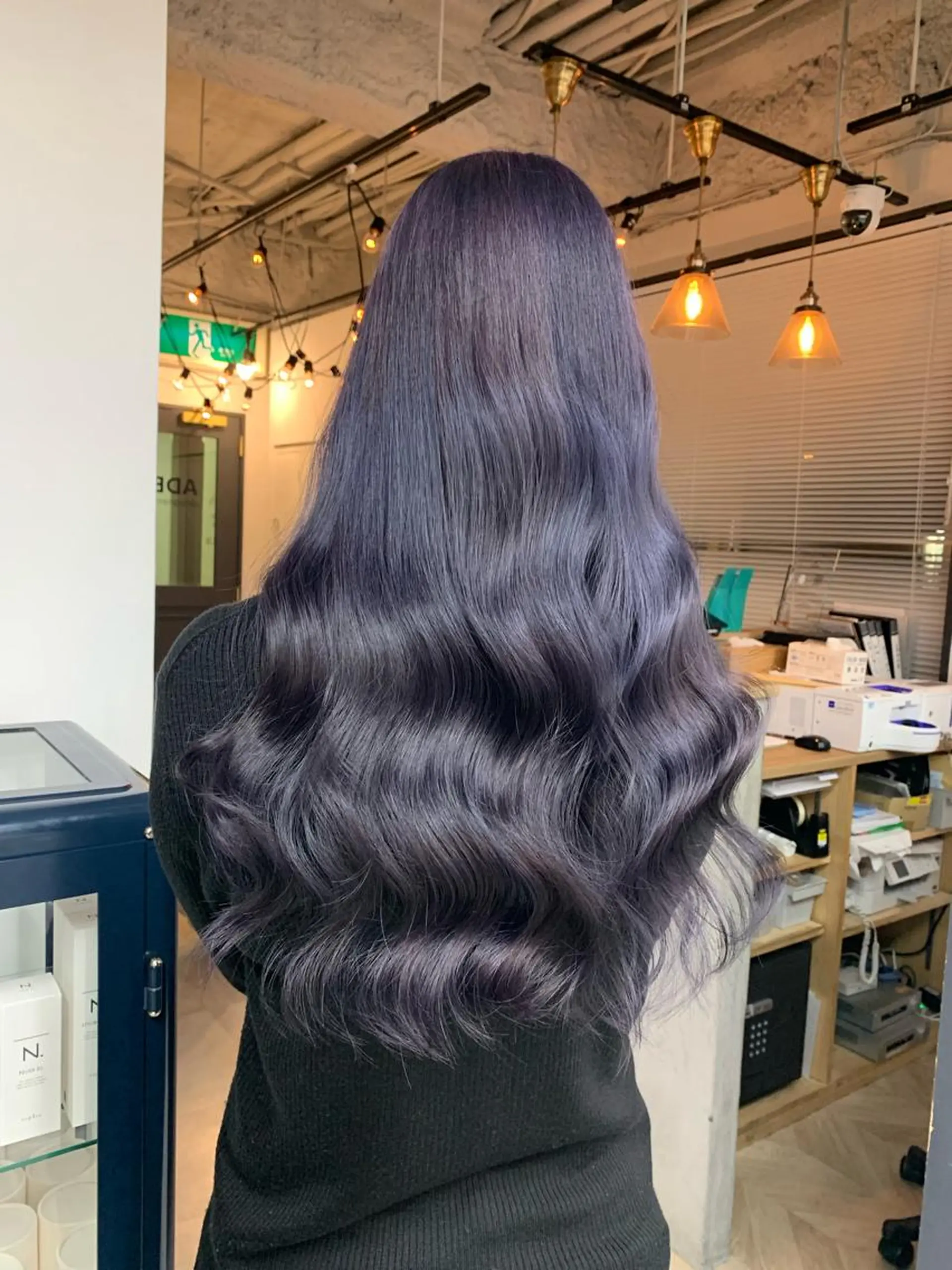 ロング カラー ブリーチ ブルーカラー ブルーバイオレット ラベンダーカラー ラベンダーグレー 🌸MAYU🌸 ハイトーン➕レイヤーのヘアスタイル