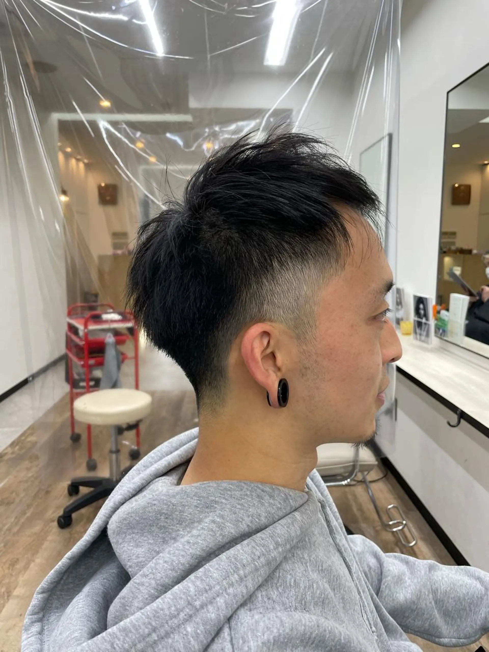 メンズ フェードカット 刈り上げ 栄/久屋大通り/韓国 /透明感/横山🩵のヘアスタイル