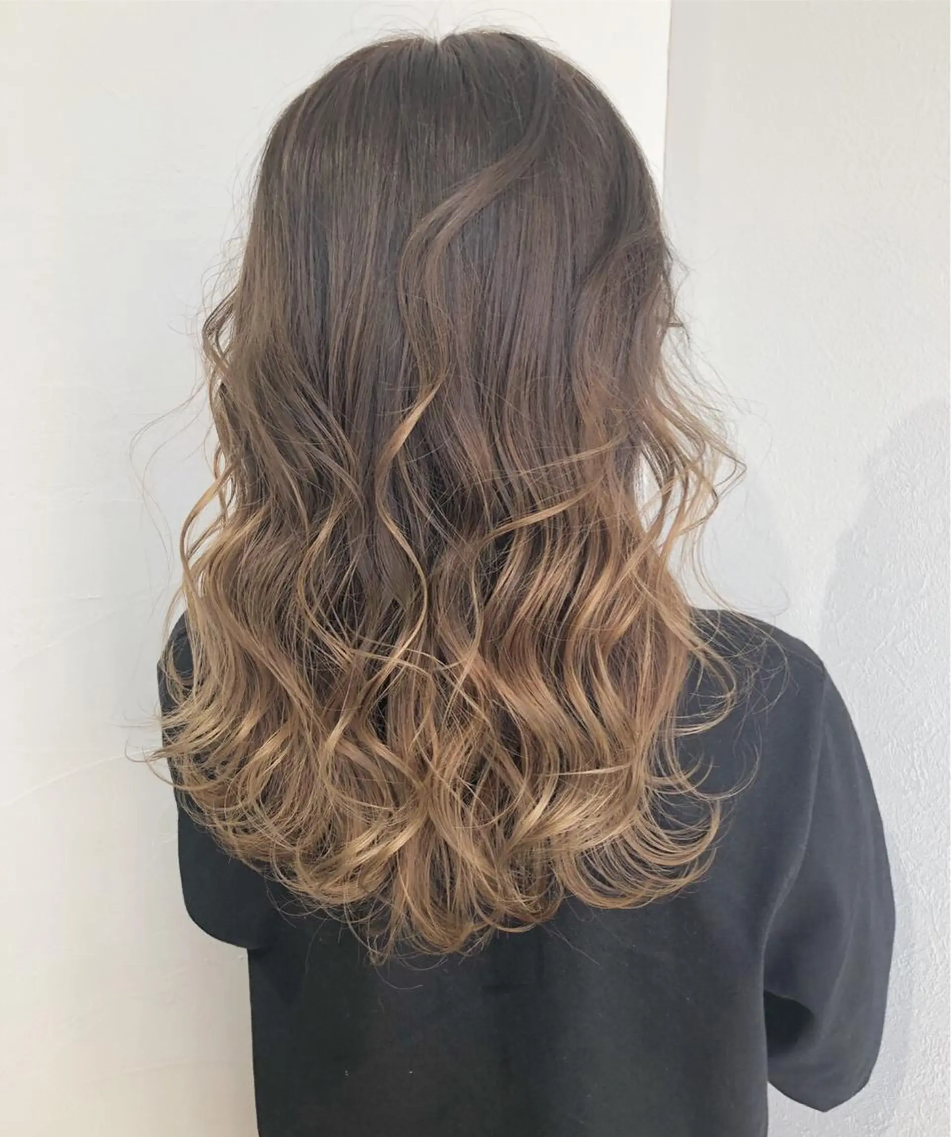 ロング カラー ヘアカラー WEST OLAND加藤圭介のヘアスタイル