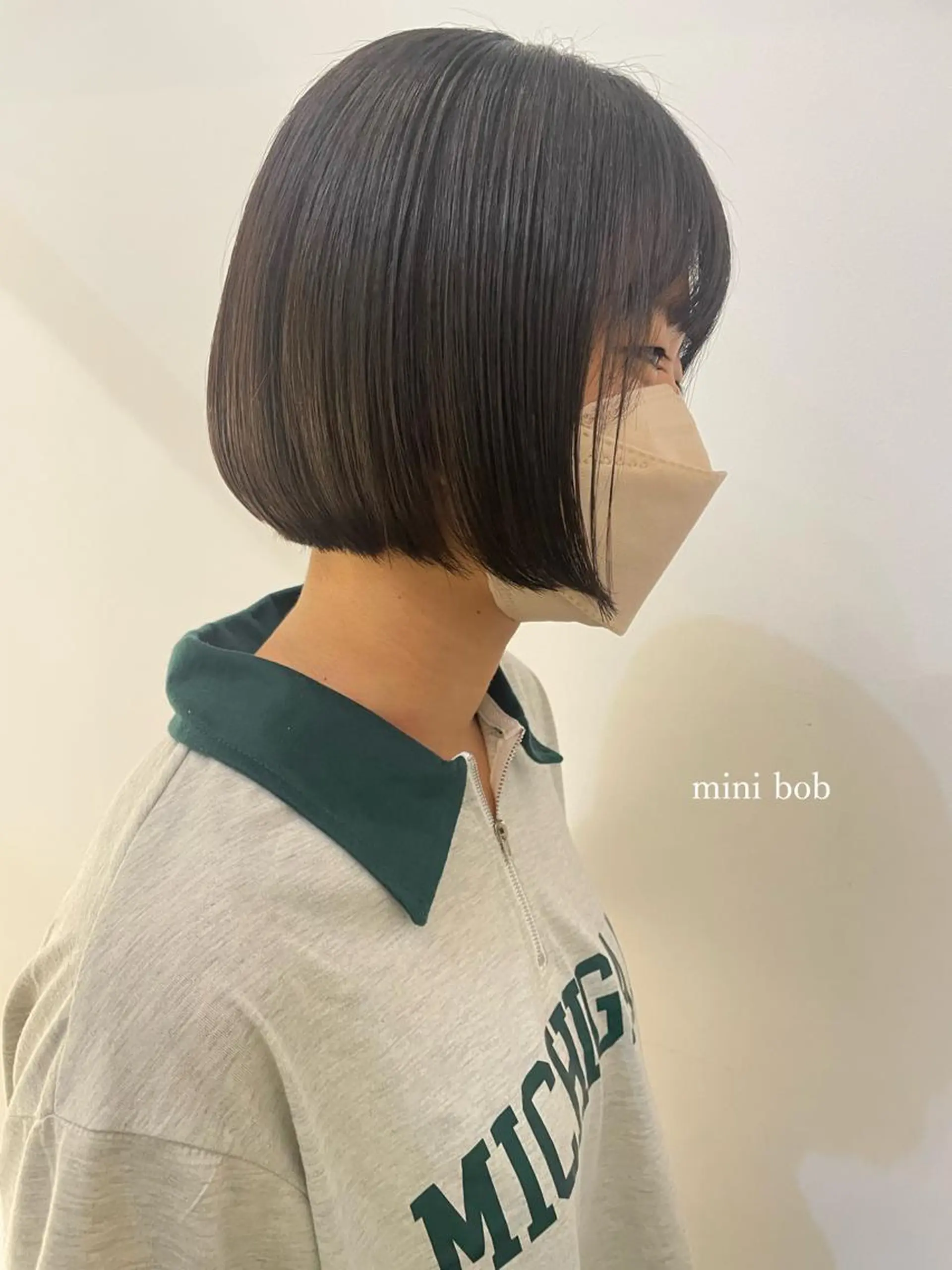 ショート ボブ ブリーチ/miinaのヘアスタイル