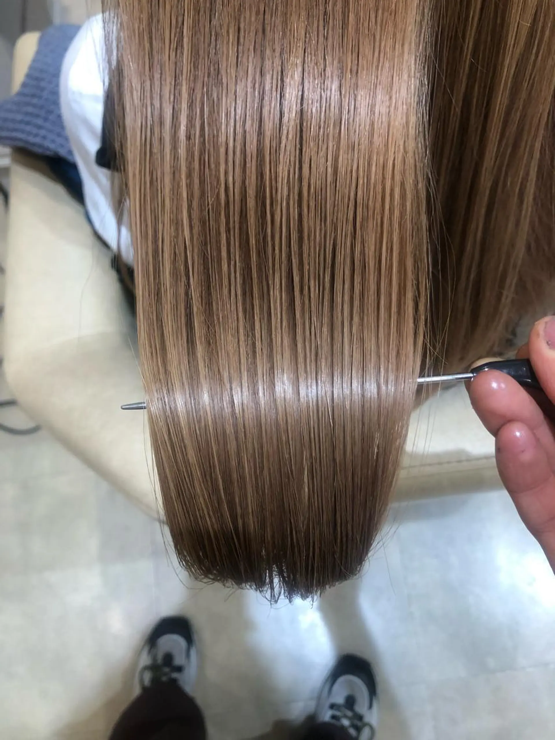 セミロング izumi （いずみ）のヘアスタイル