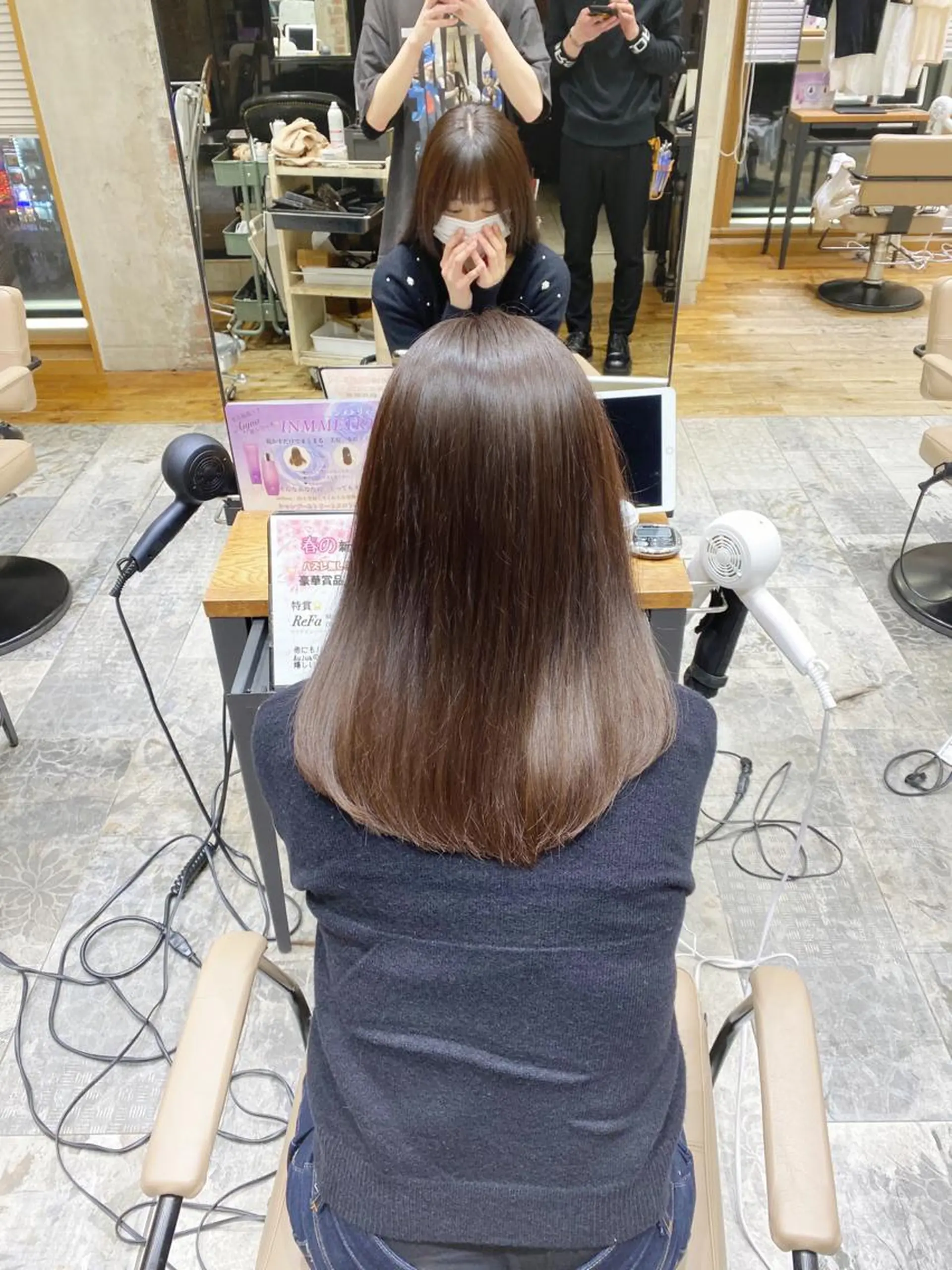 カラー 新宿/レイヤー 顔周りカット溝手優太のヘアスタイル