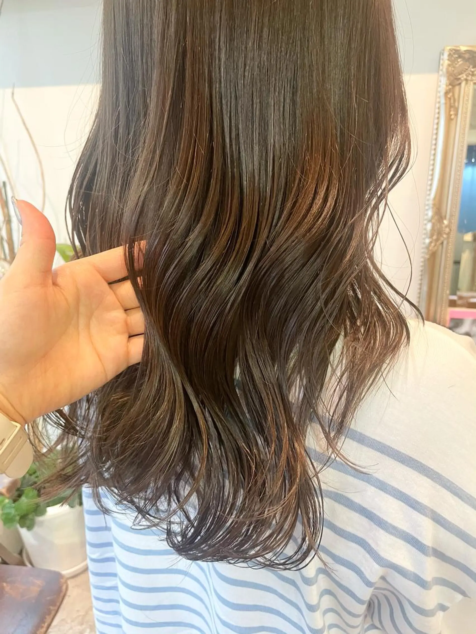 セミロング カラー グレージュ 💐パーソナルカラー /市橋加菜💐のヘアスタイル