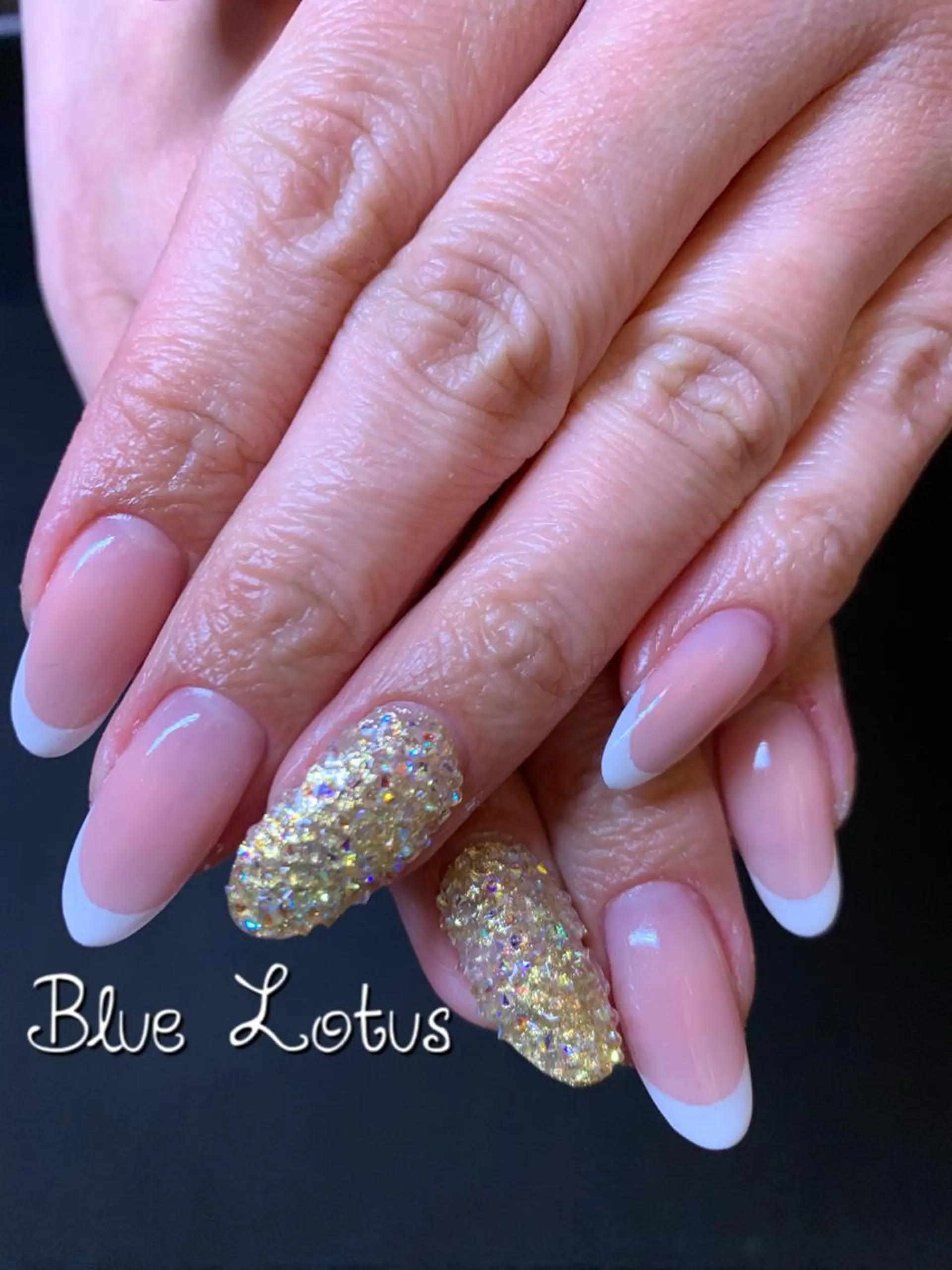 ロング ネイル フレンチネイル ピンク ハンドネイル 三浦 藍のネイルデザイン