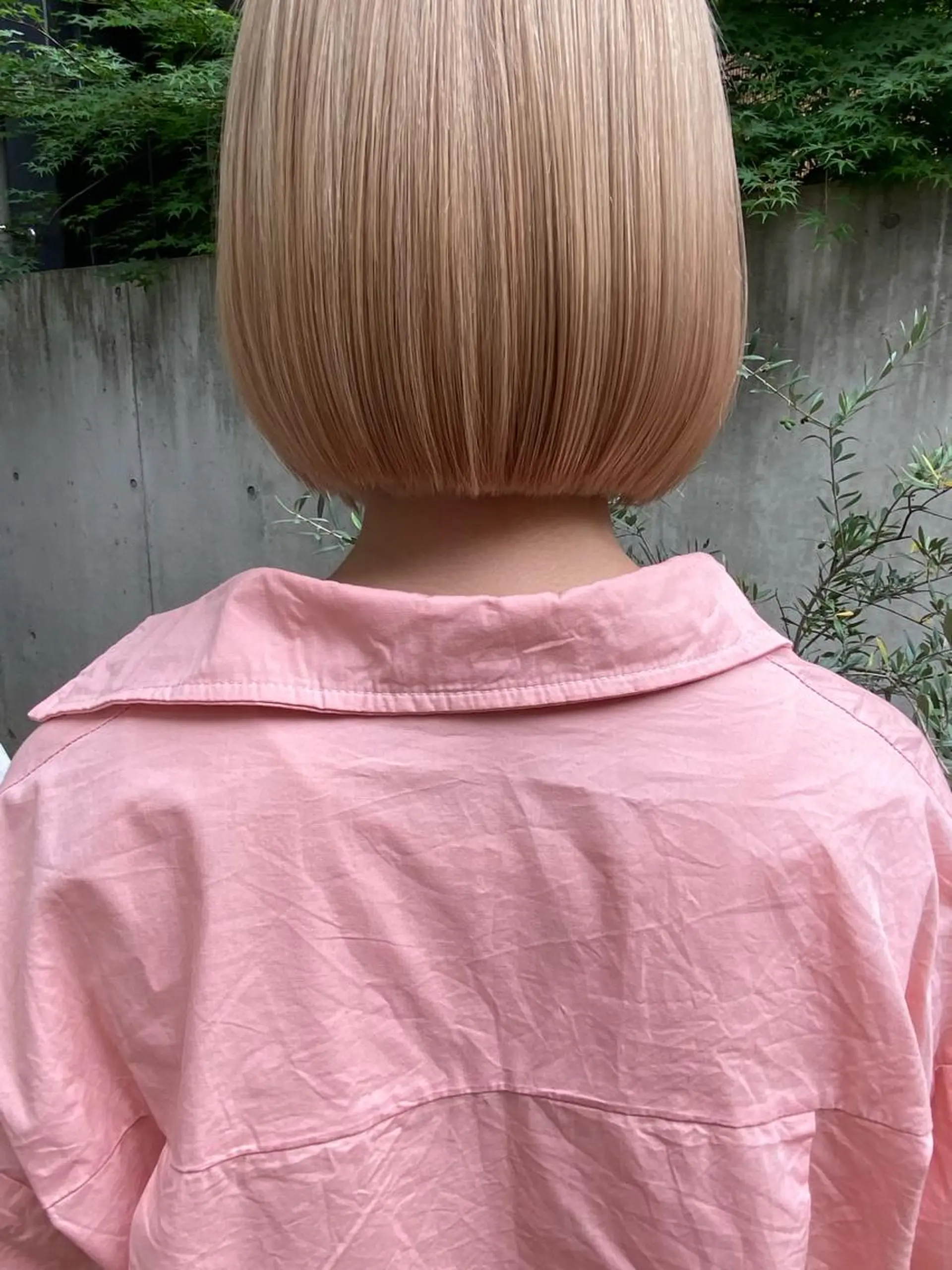ショート カラー ブリーチカラーが人気 onnuのヘアスタイル