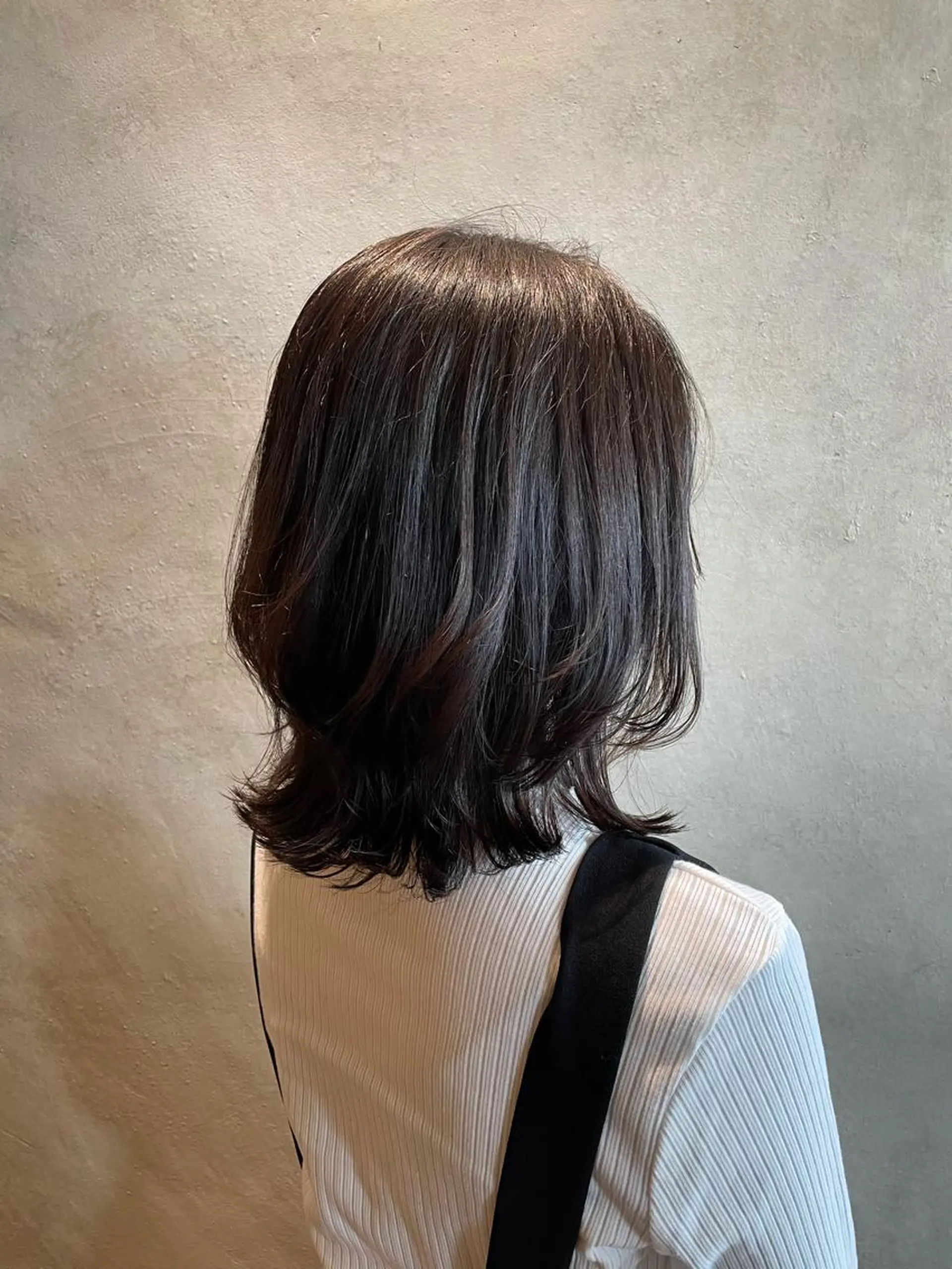 ミディアム カラー ベージュカラー🧸 伊藤なつみのヘアスタイル