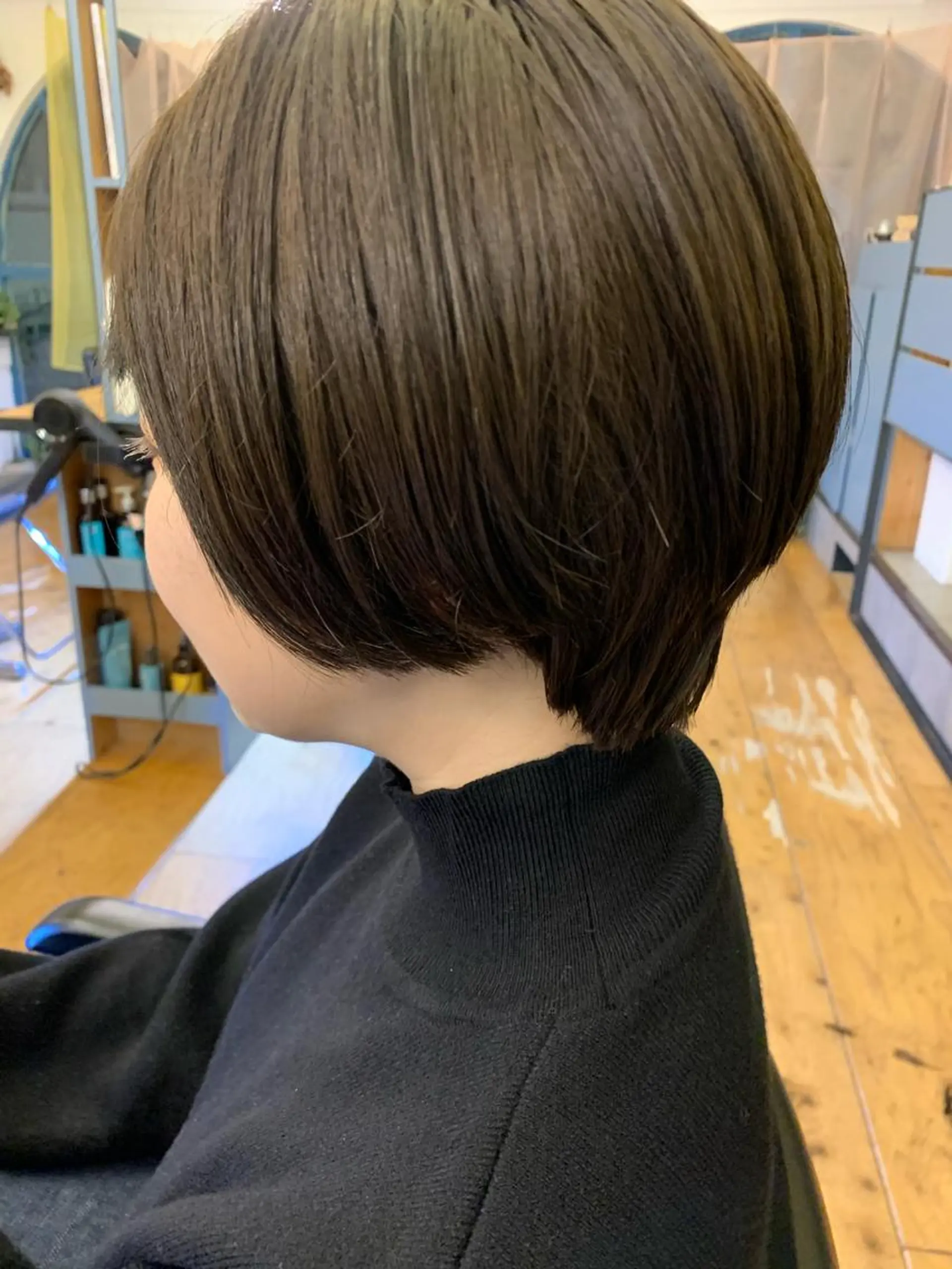 ショート カラー アッシュ Lagom なかだのヘアスタイル