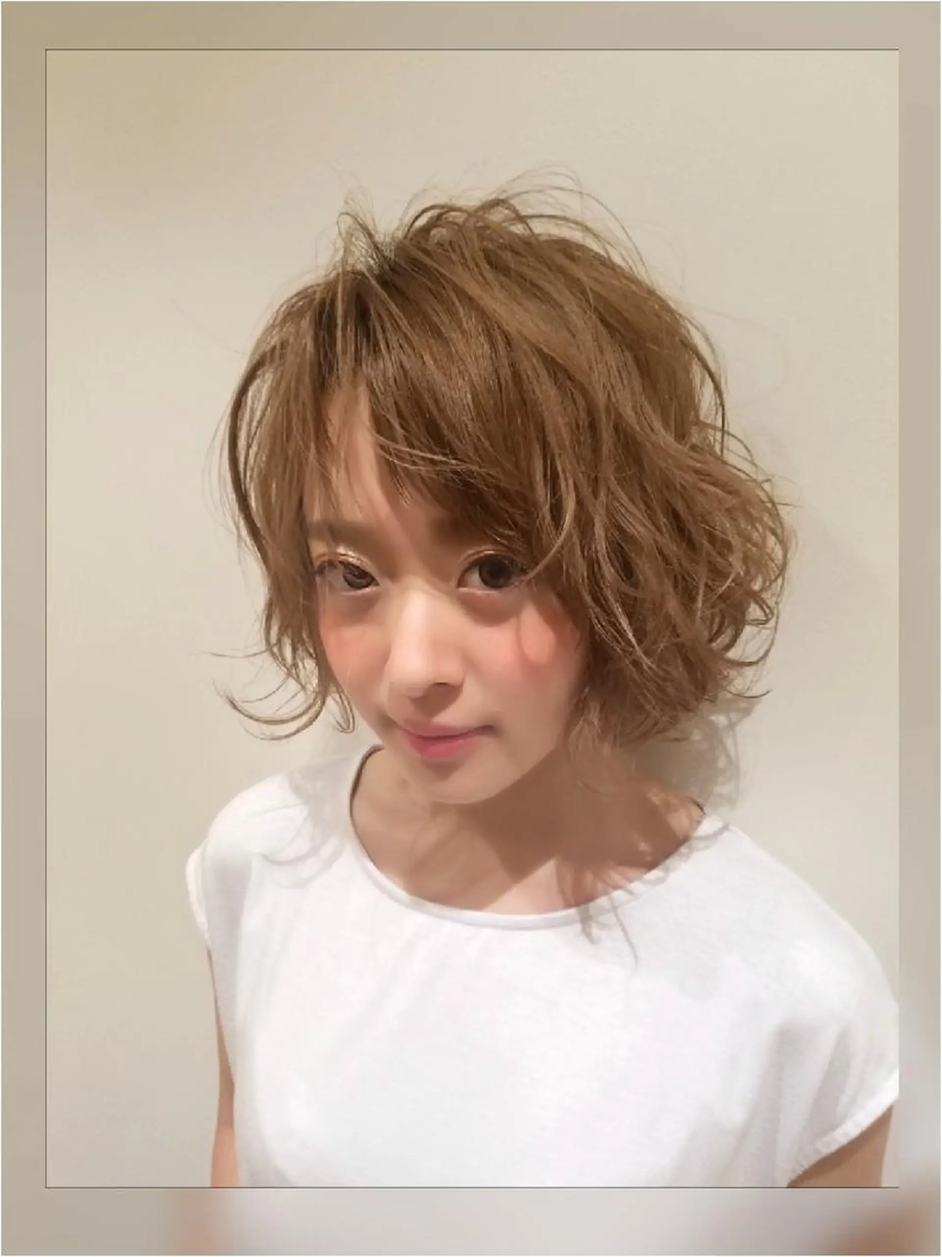 ショート カラー ヘアアレンジ パーマ ハイトーンカラー 【髪質改善美容師】t occa茨木篠原健太のヘアスタイル