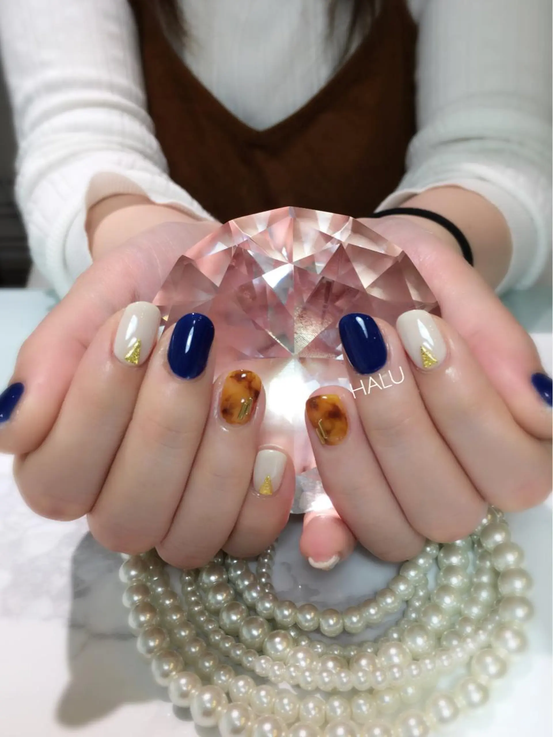 ネイル アートネイル べっ甲ネイル ネイビー シンプルネイル HALU ハルのネイルデザイン