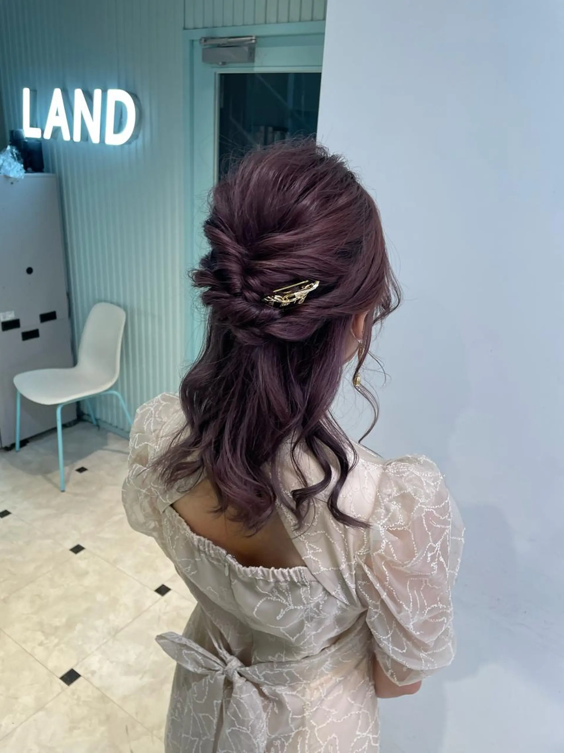 ミディアム ヘアセット サロウィン新宿三丁目East所属・顔周りレイヤー/新宿 /モテ艶カラー/航介のヘアスタイル