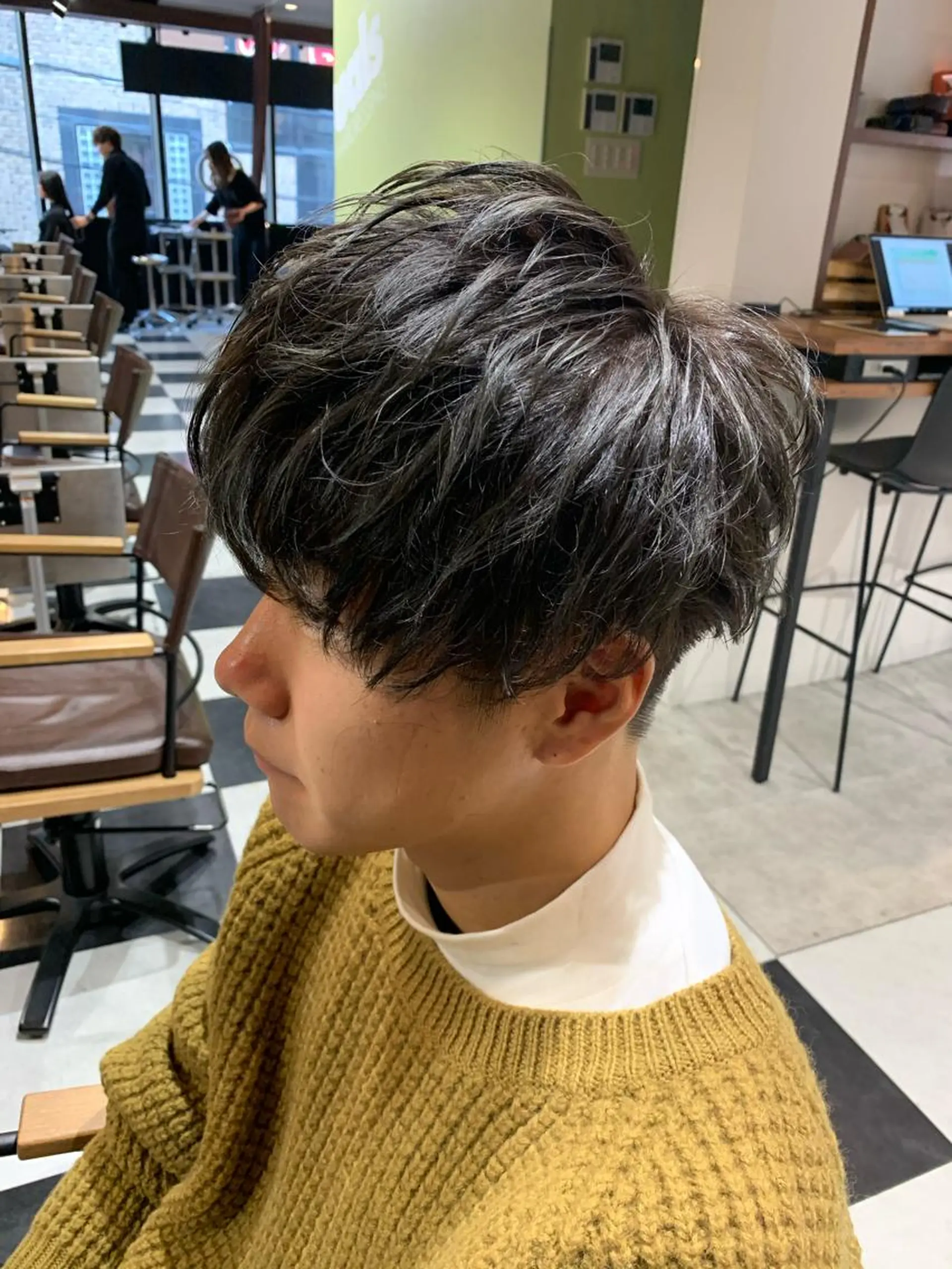 ショート 坪井 彰吾のヘアスタイル