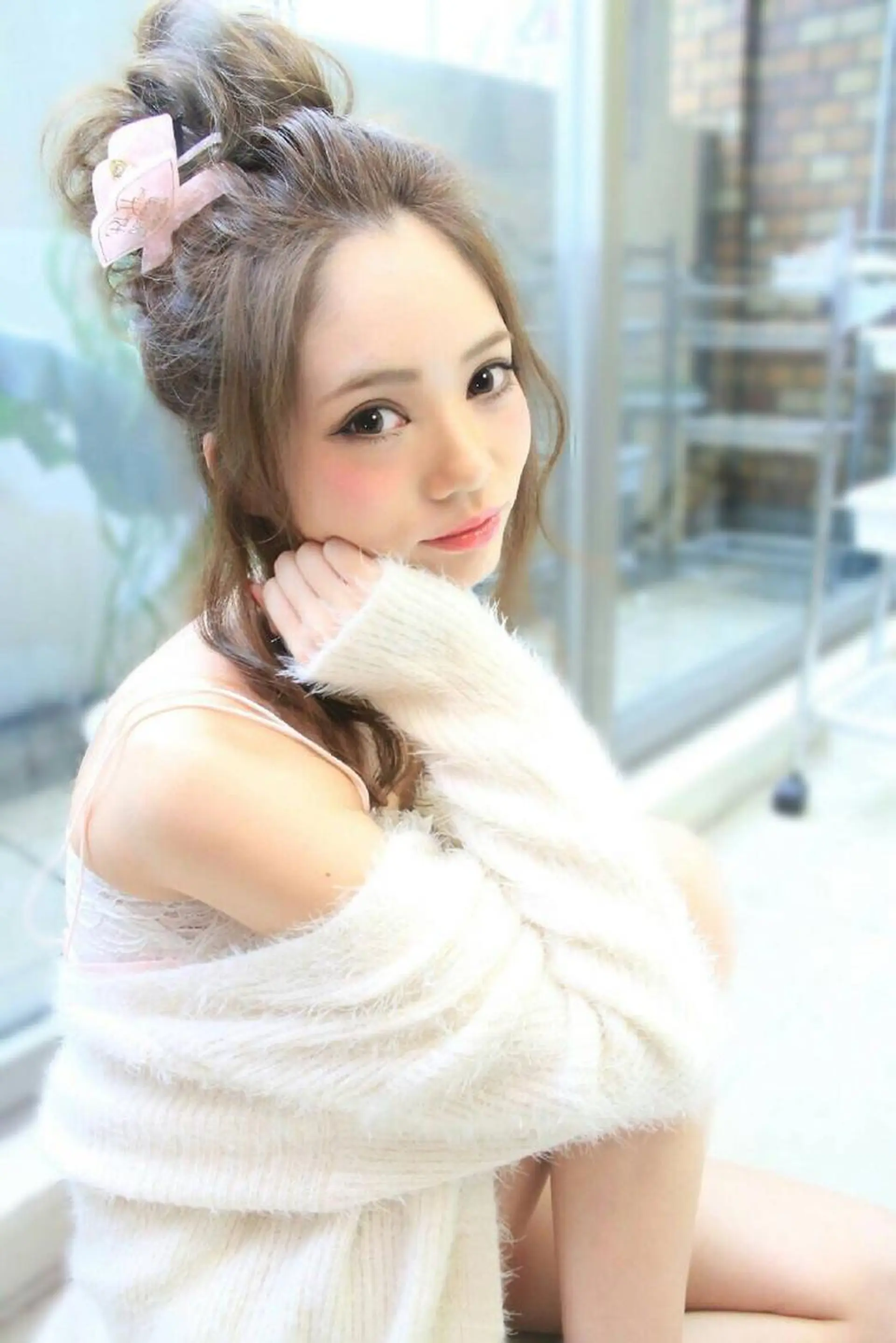 セミロング カラー パーマ ヘアアレンジ アッシュ ベージュカラー 樋口健人/ハイライト /白髪ぼかし/艶髪のヘアスタイル