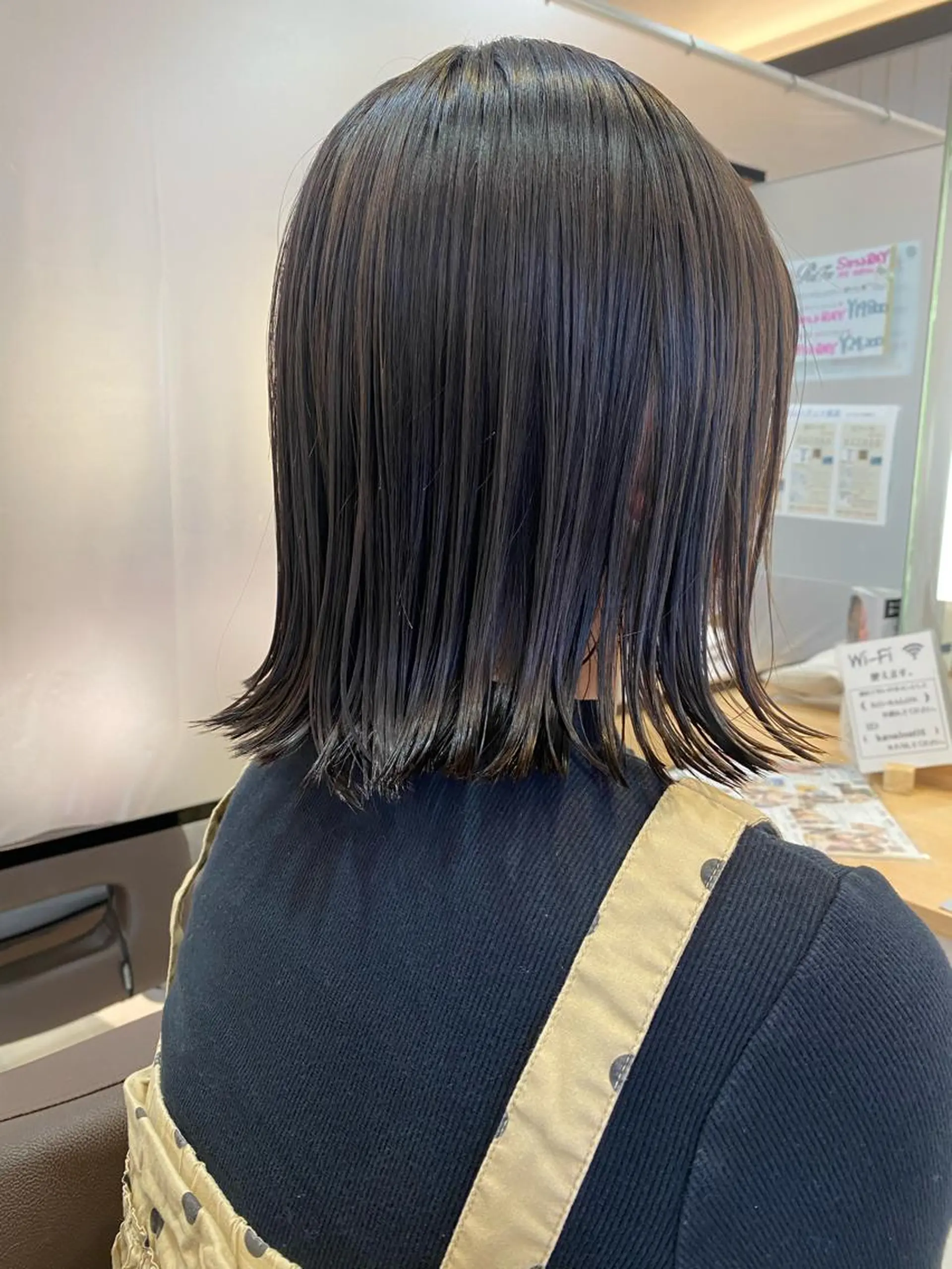 ミディアム 切りっぱなしボブ ボブ カット 波巻き/メンズ/ ショート/☆いとみなのヘアスタイル