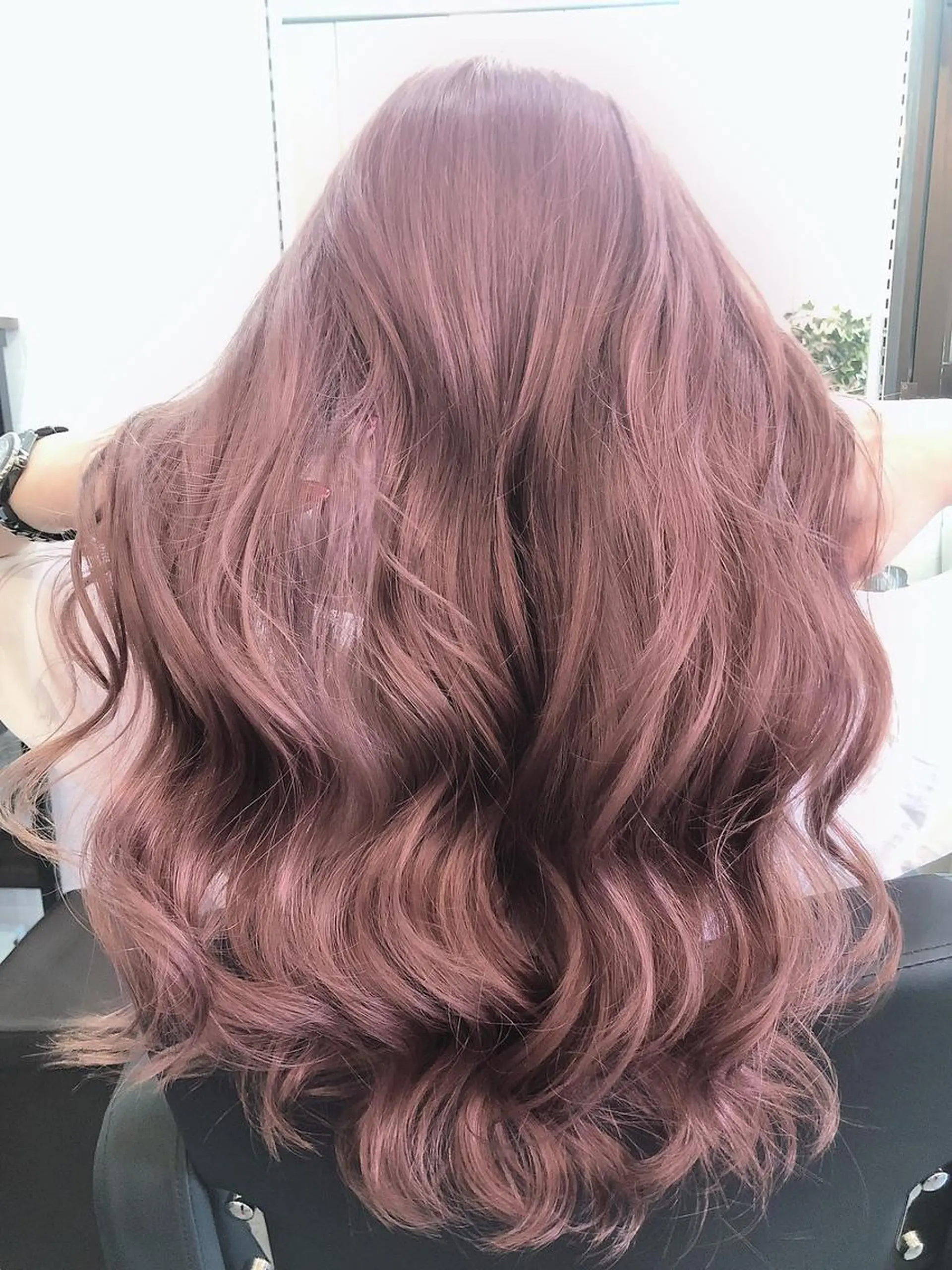 ロング ヘアカラー エクステ 100%高級人毛使用 LANIUMEDAのヘアスタイル
