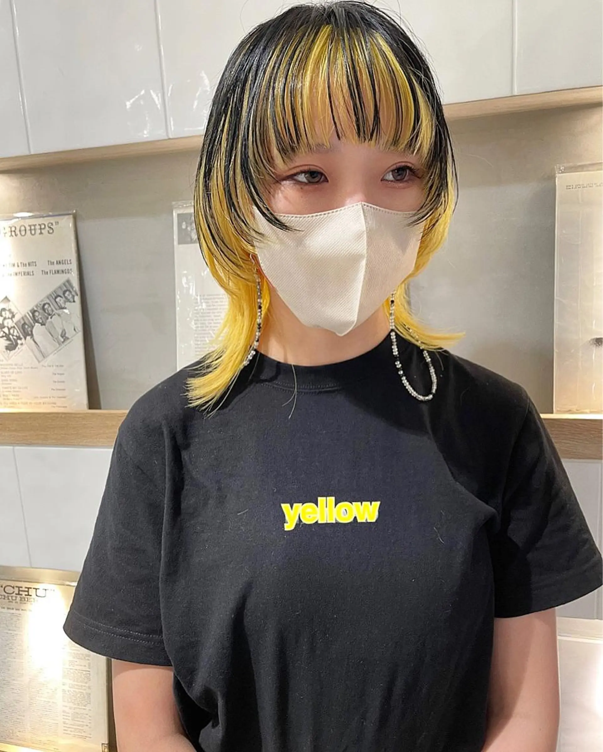 ミディアム カラー ウルフカット カット ヘアカラー トリートメント 村上雅人 ナチュラルモードのヘアスタイル