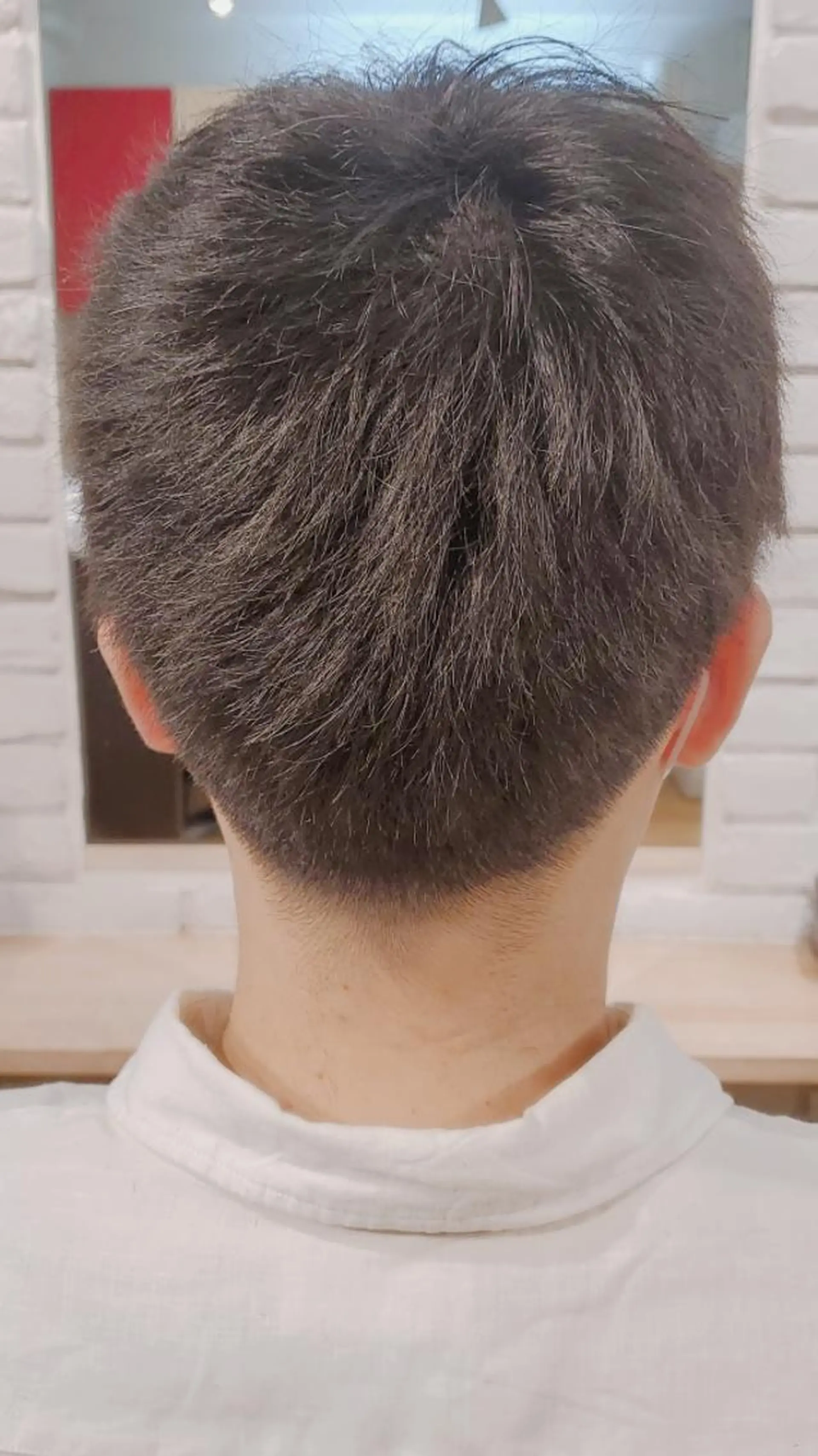 メンズ 刈り上げ カット Ito  のヘアスタイル