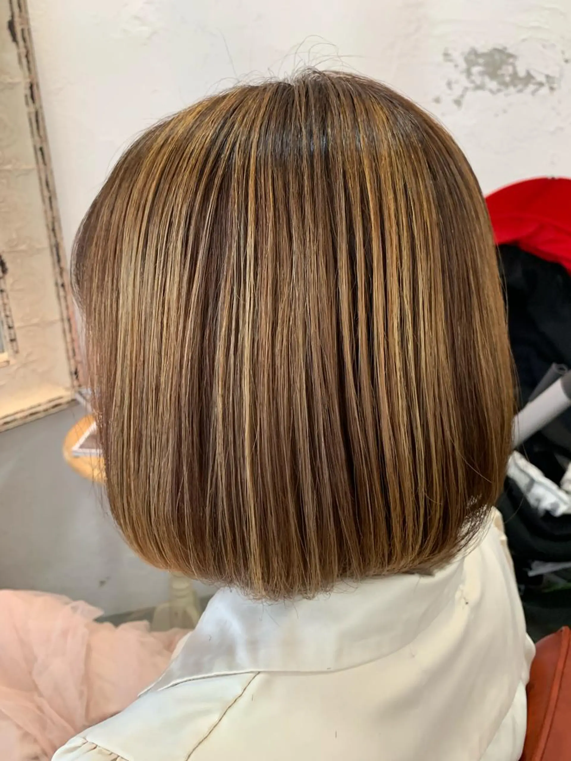 ミディアム カラー fio マナミのヘアスタイル