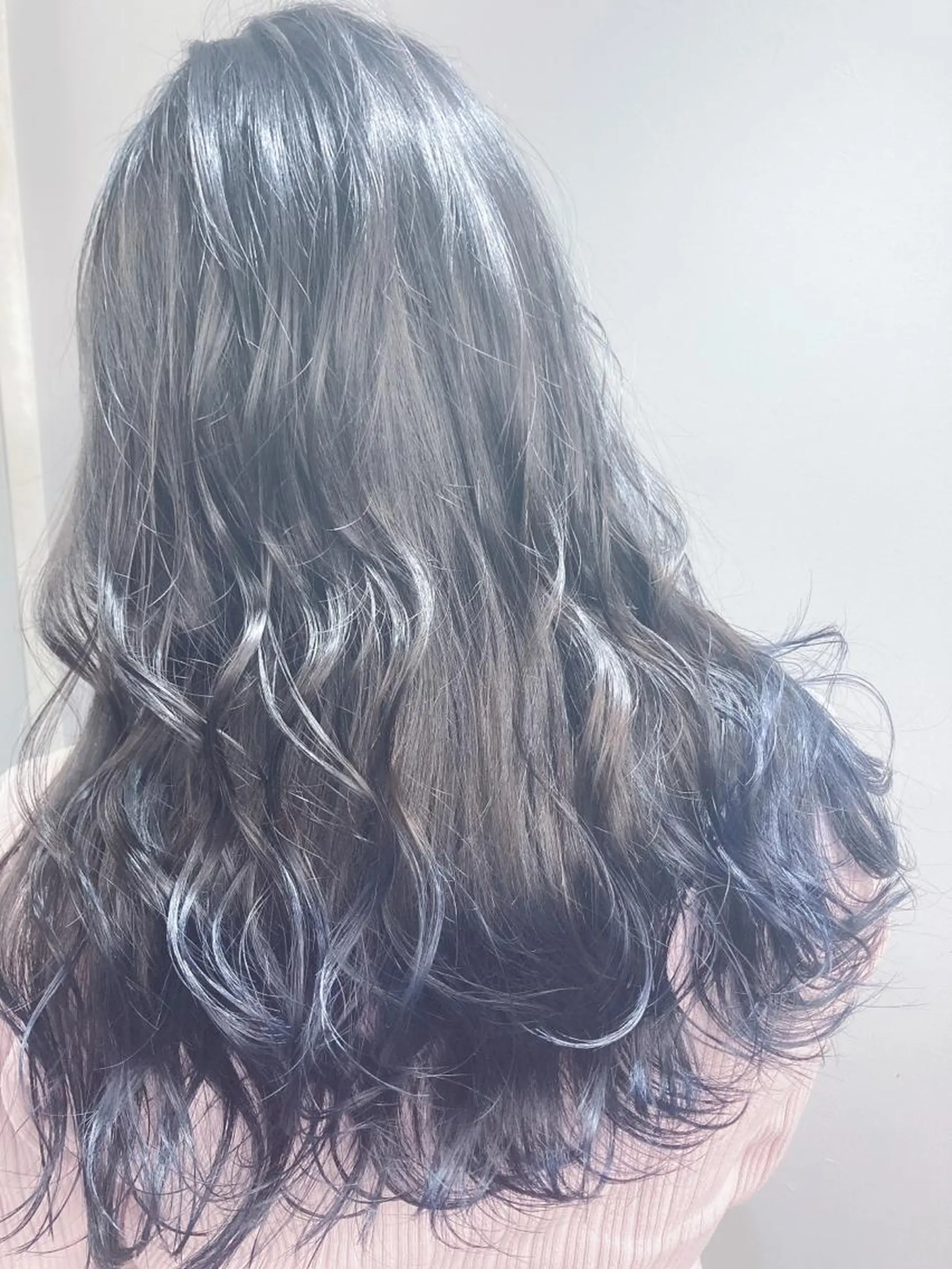 ロング カラー ハイトーンカラー ✨美髪矯正×髪質改善 🍎カイト🍎渋谷のヘアスタイル