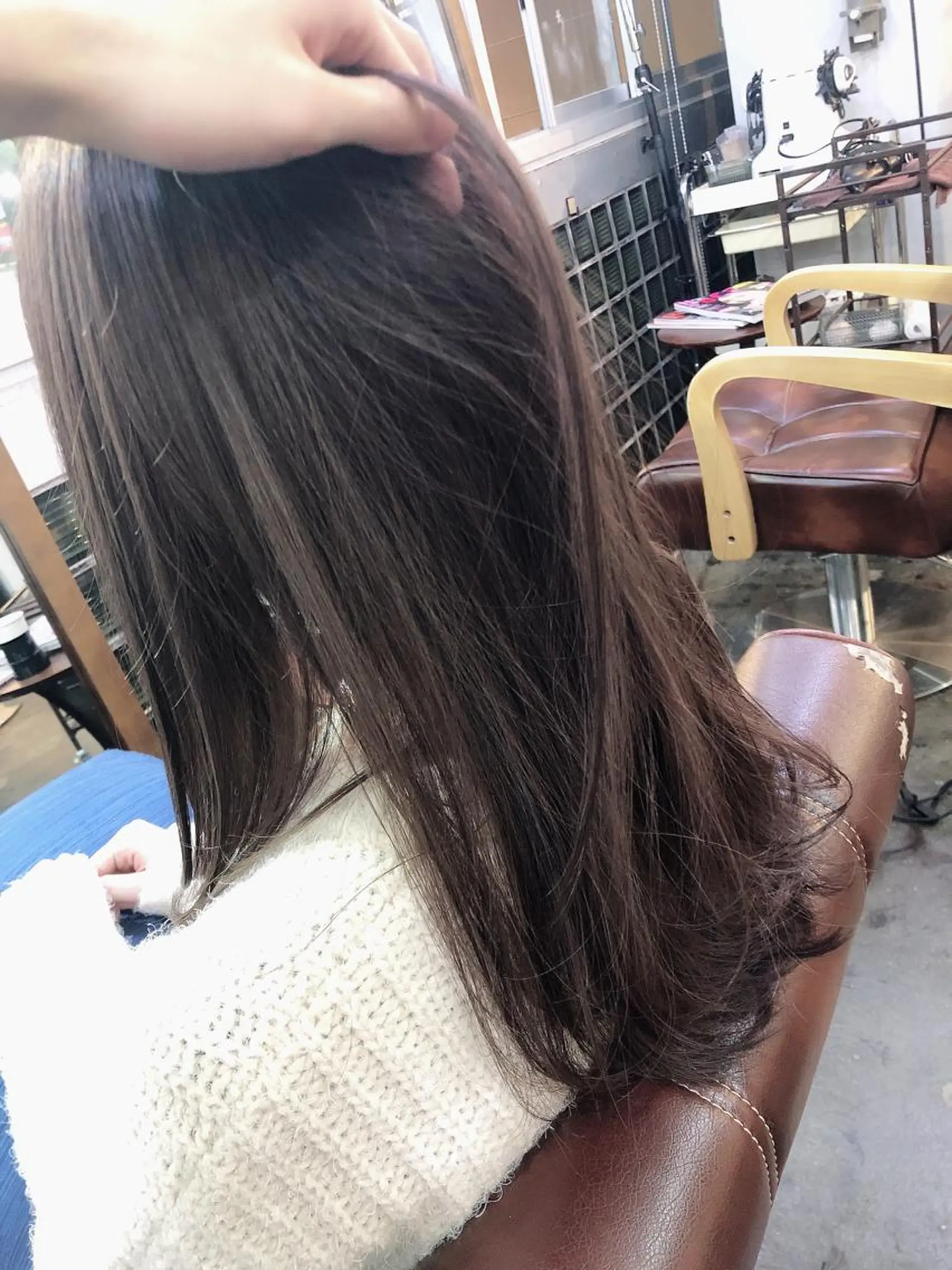 ロング カラー ブリーチ ラベンダーカラー 【艶髪×韓国風】 毛流れ職人 RYOのヘアスタイル