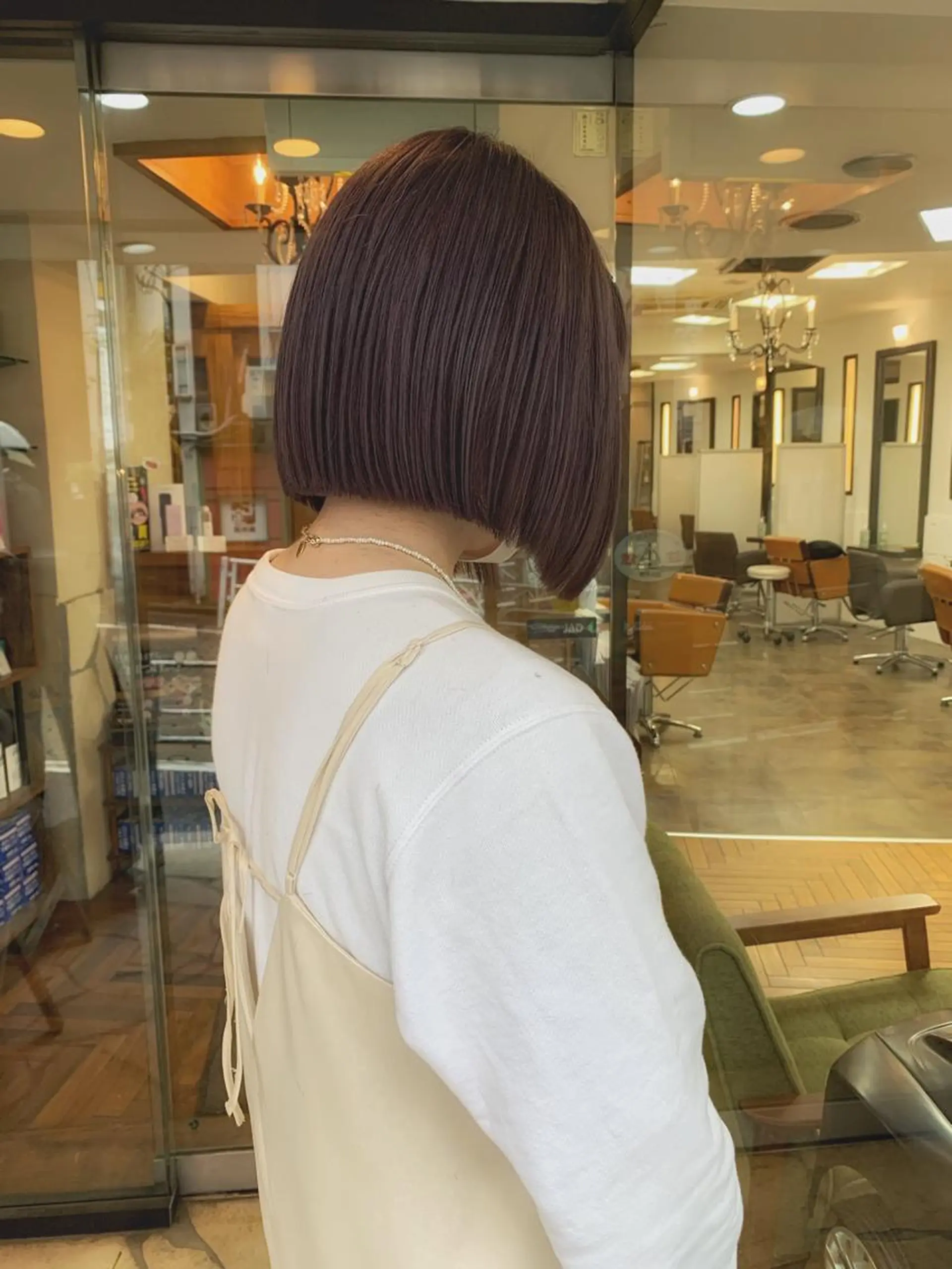 ショート カラー グレージュ ラベンダーカラー ラベンダーグレージュ ラベンダーグレー ヘアカラー トリートメント 矢野 晃平のヘアスタイル