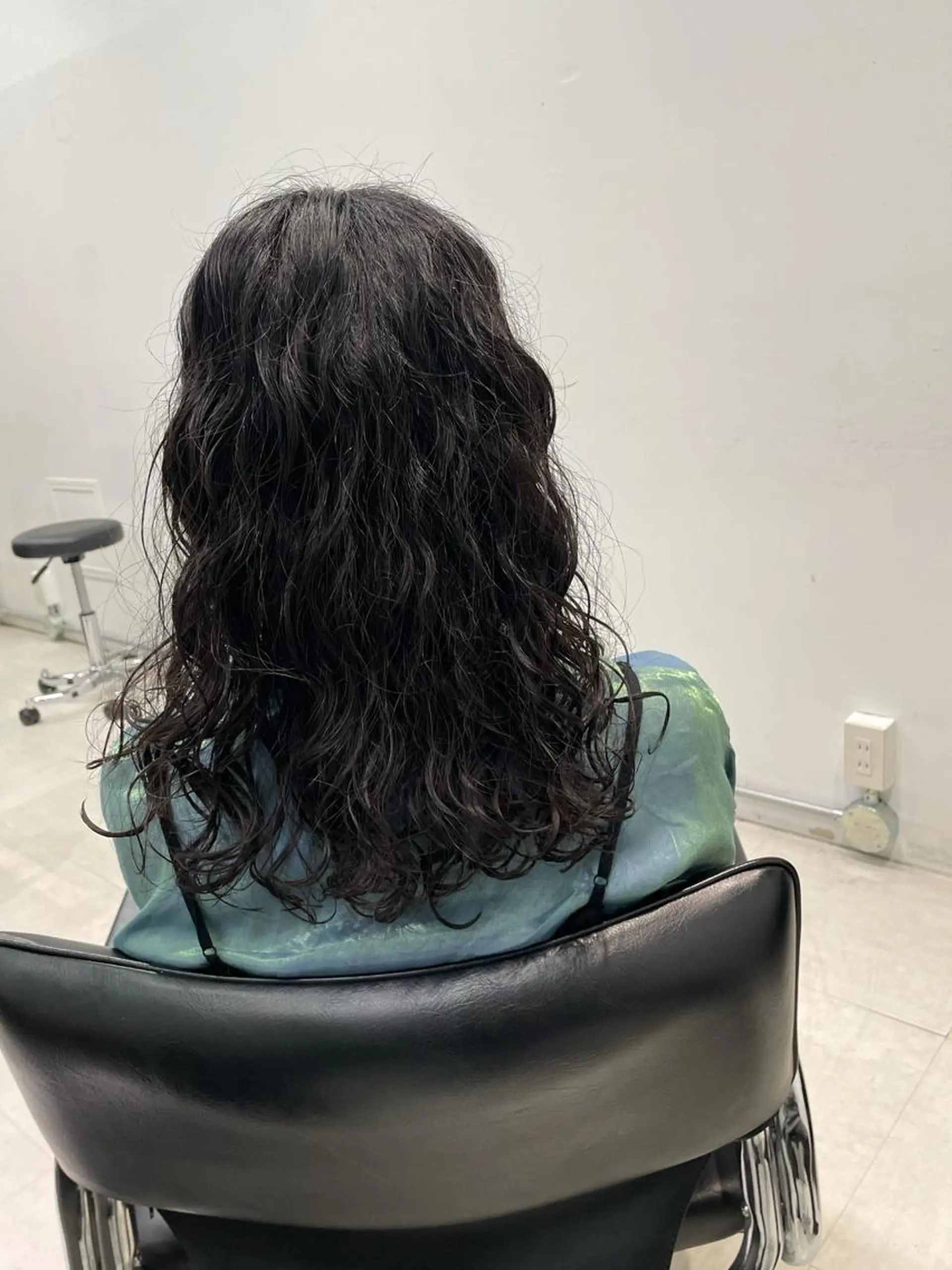 ミディアム カラー パーマ キッズ カット パーマ トリートメント オトナヘア🌸 harukaのヘアスタイル