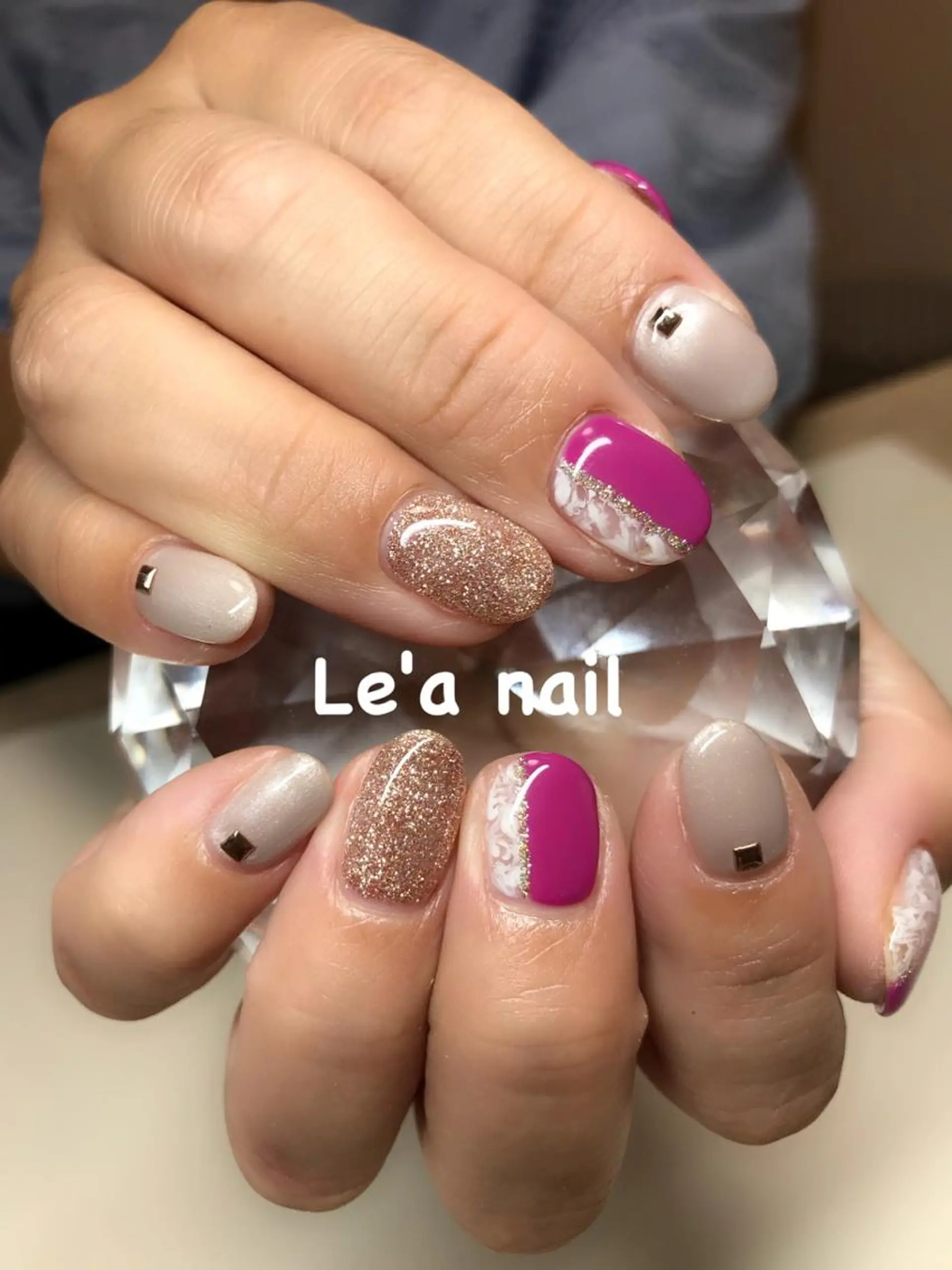 ネイル ハンドネイル 'mm  (ミリ) ＭＡＮＡＭＩのネイルデザイン