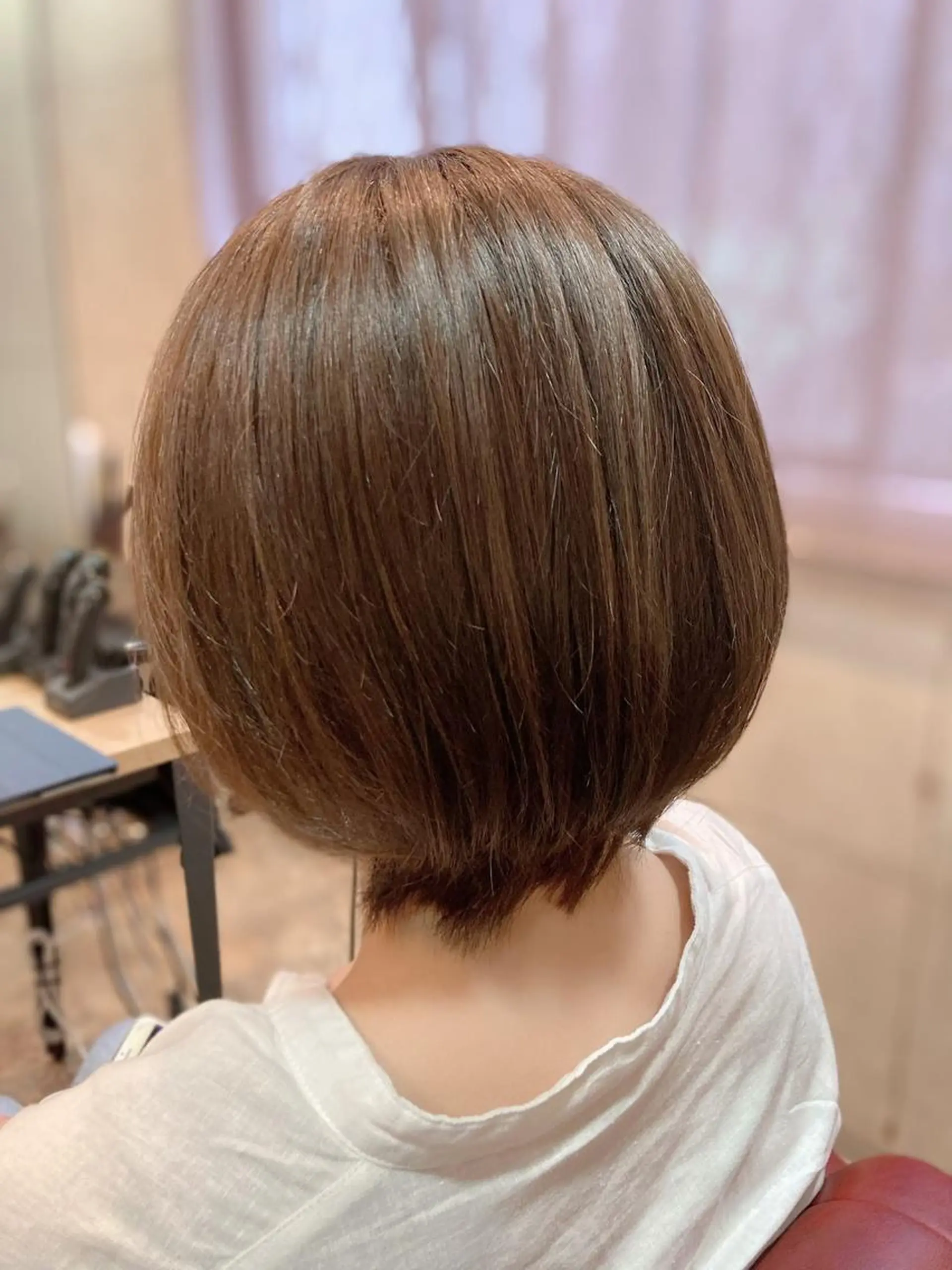 ショート カラー ERIKO Tのヘアスタイル