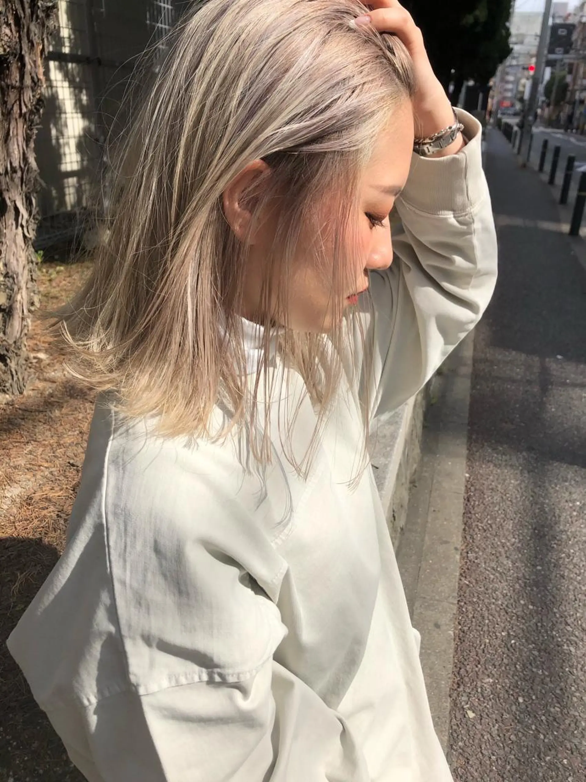 ミディアム カラー ブリーチ ブロンド 外国人風カラー Pia ツボイ ケイタのヘアスタイル