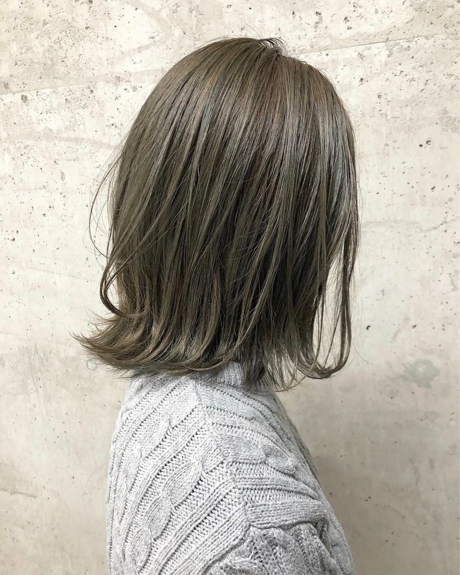 カラー グレージュ ミント レイヤー/ボブ/ 顔周り/yukinaのヘアスタイル