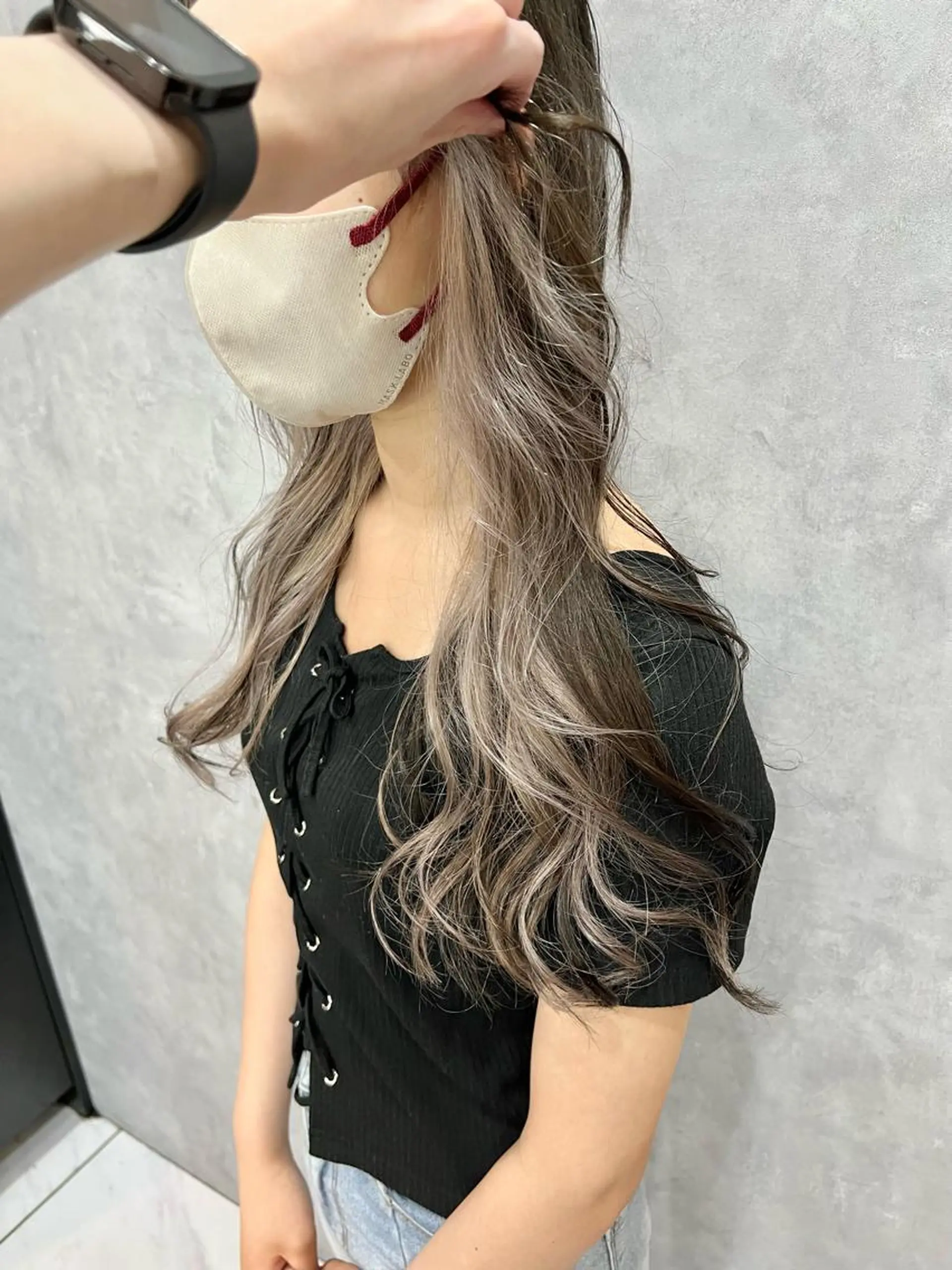 カラー SALOWIN栄 高須大貴のヘアスタイル